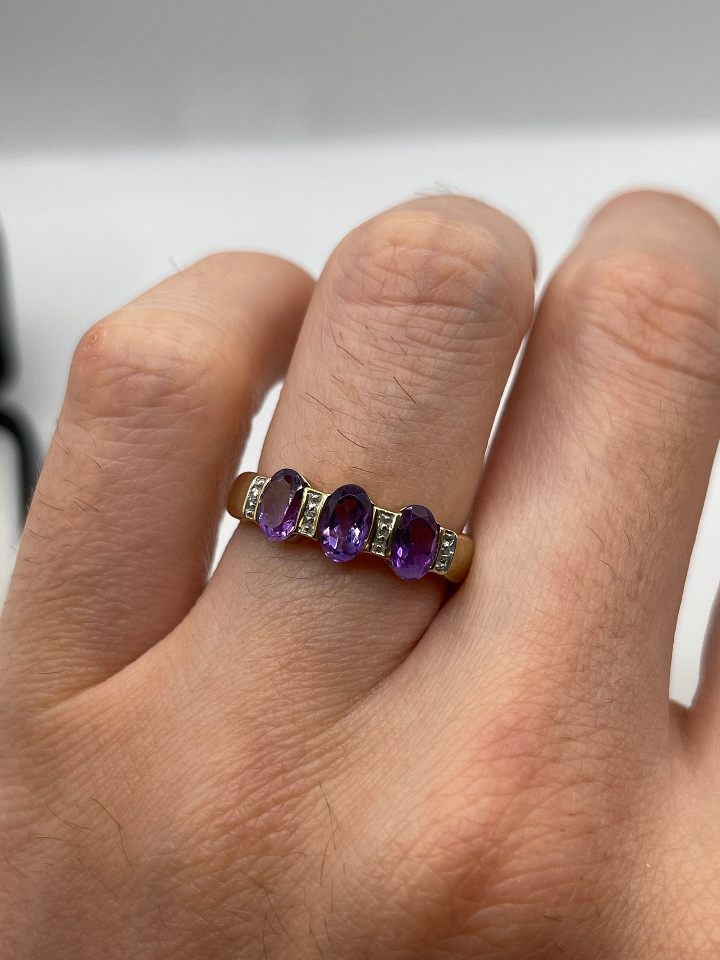 9ct gold amethyst and diamond ring
