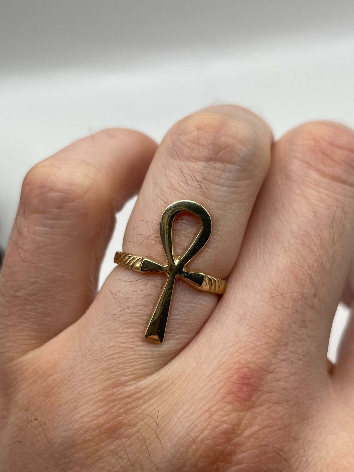 9ct gold ankh ring