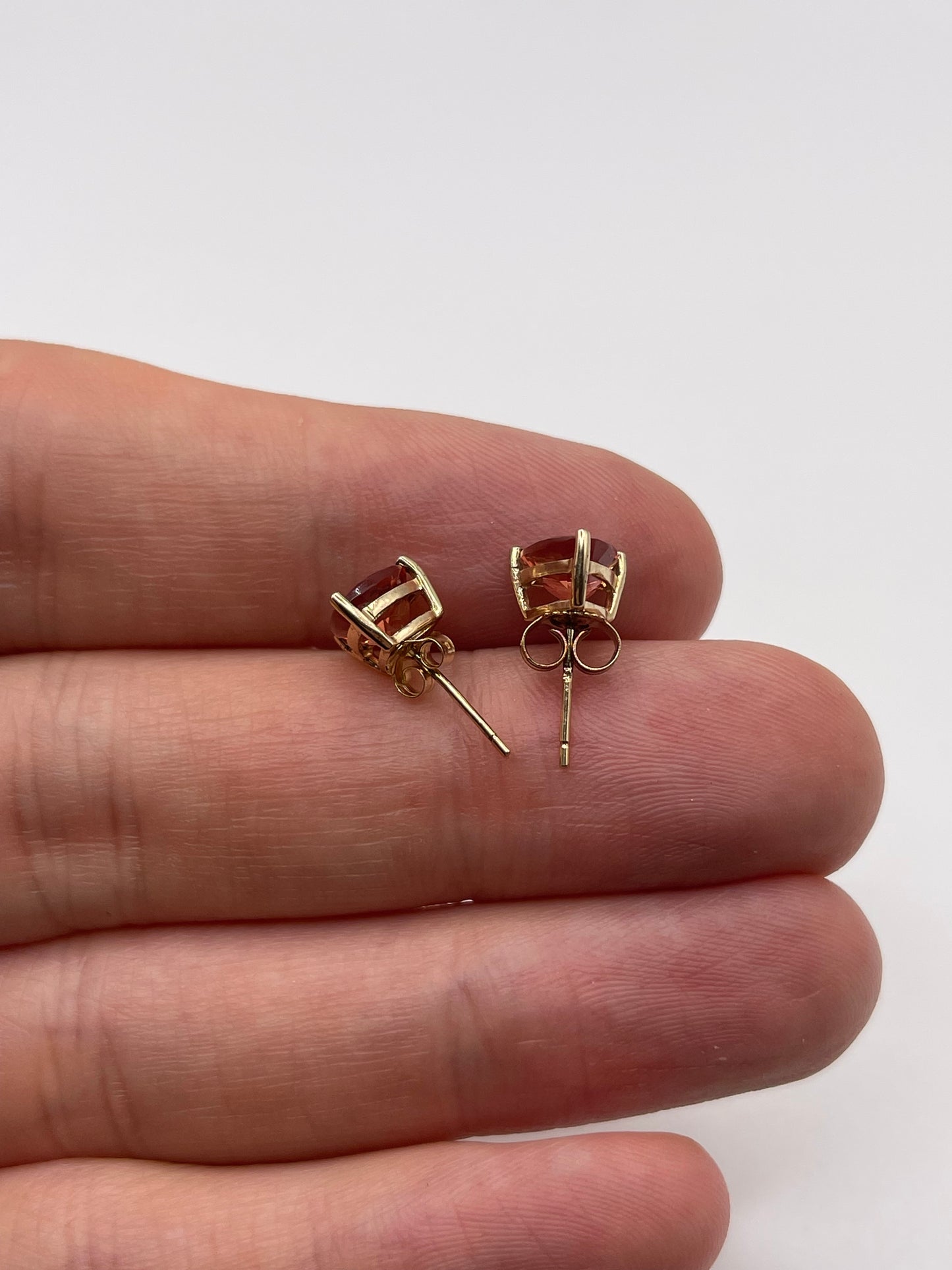 9ct gold quartz earrings