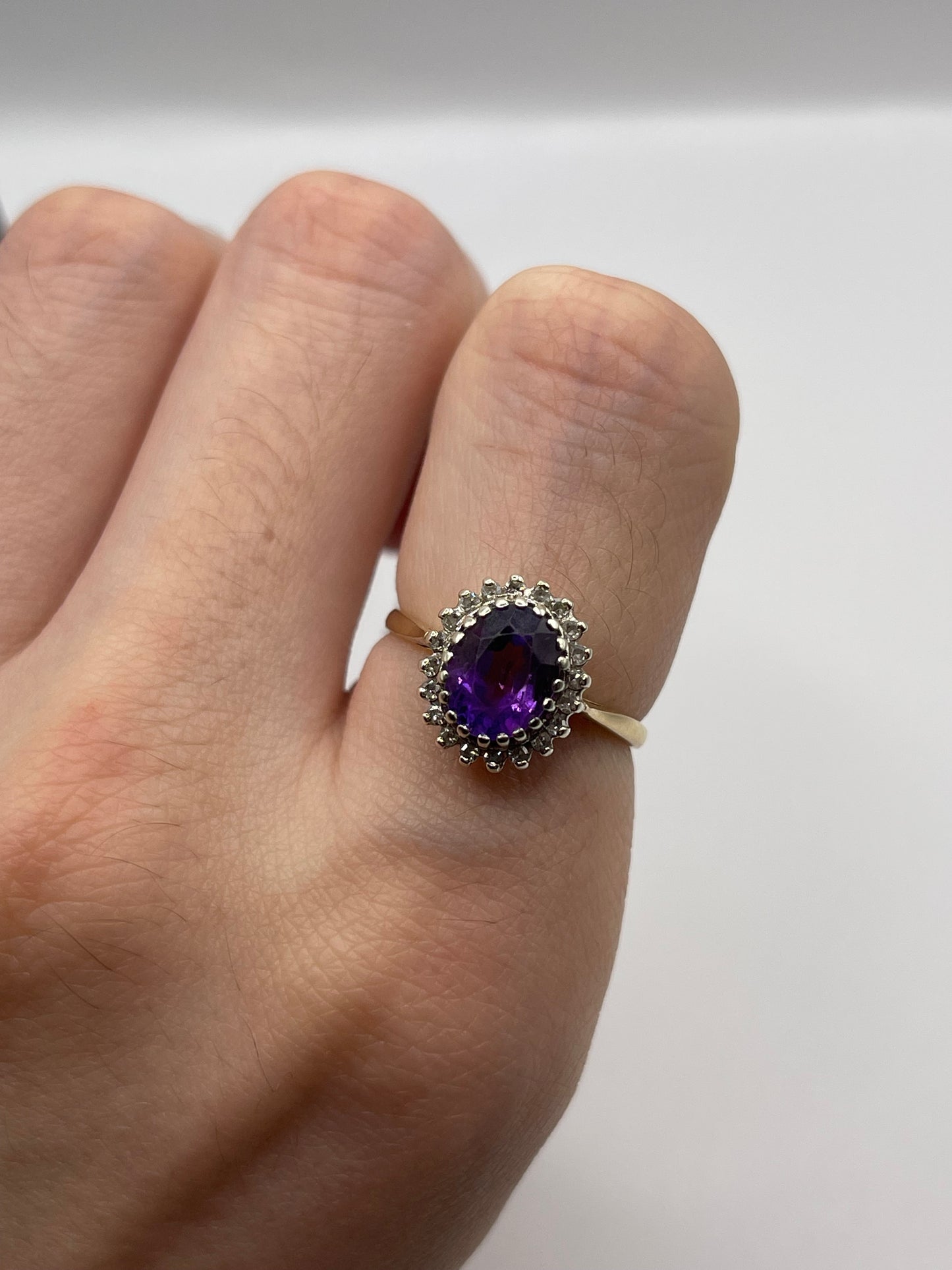 9ct gold amethyst and diamond ring