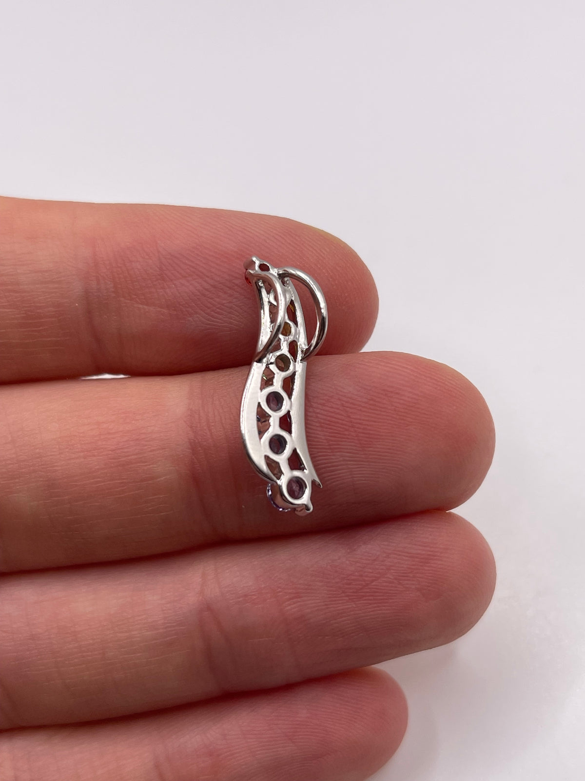 9ct white gold multi coloured sapphire pendant