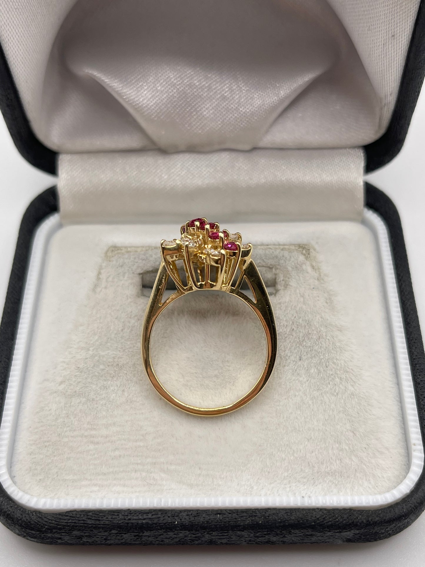 14ct gold ruby and diamond ring