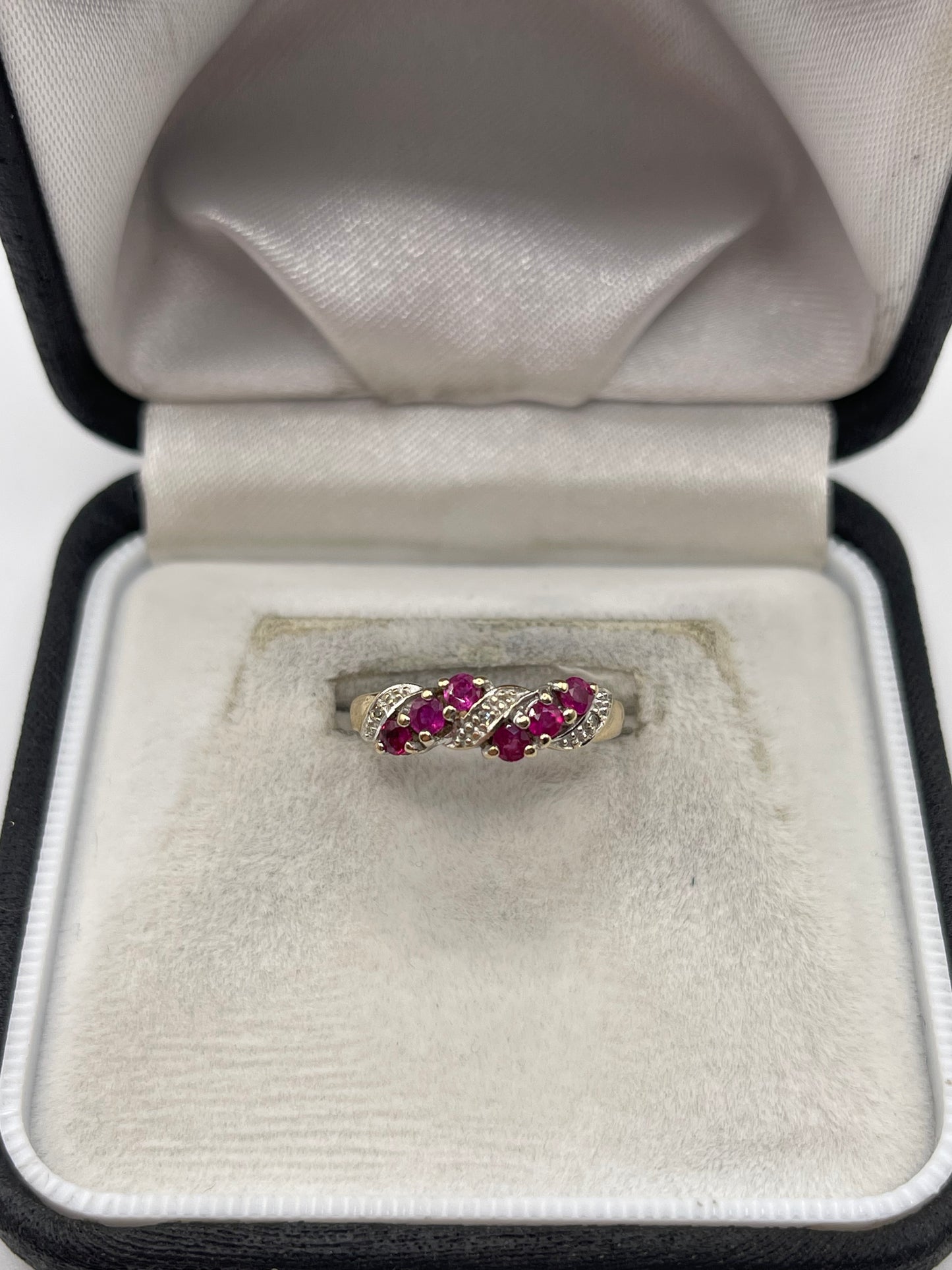9ct gold ruby and diamond ring