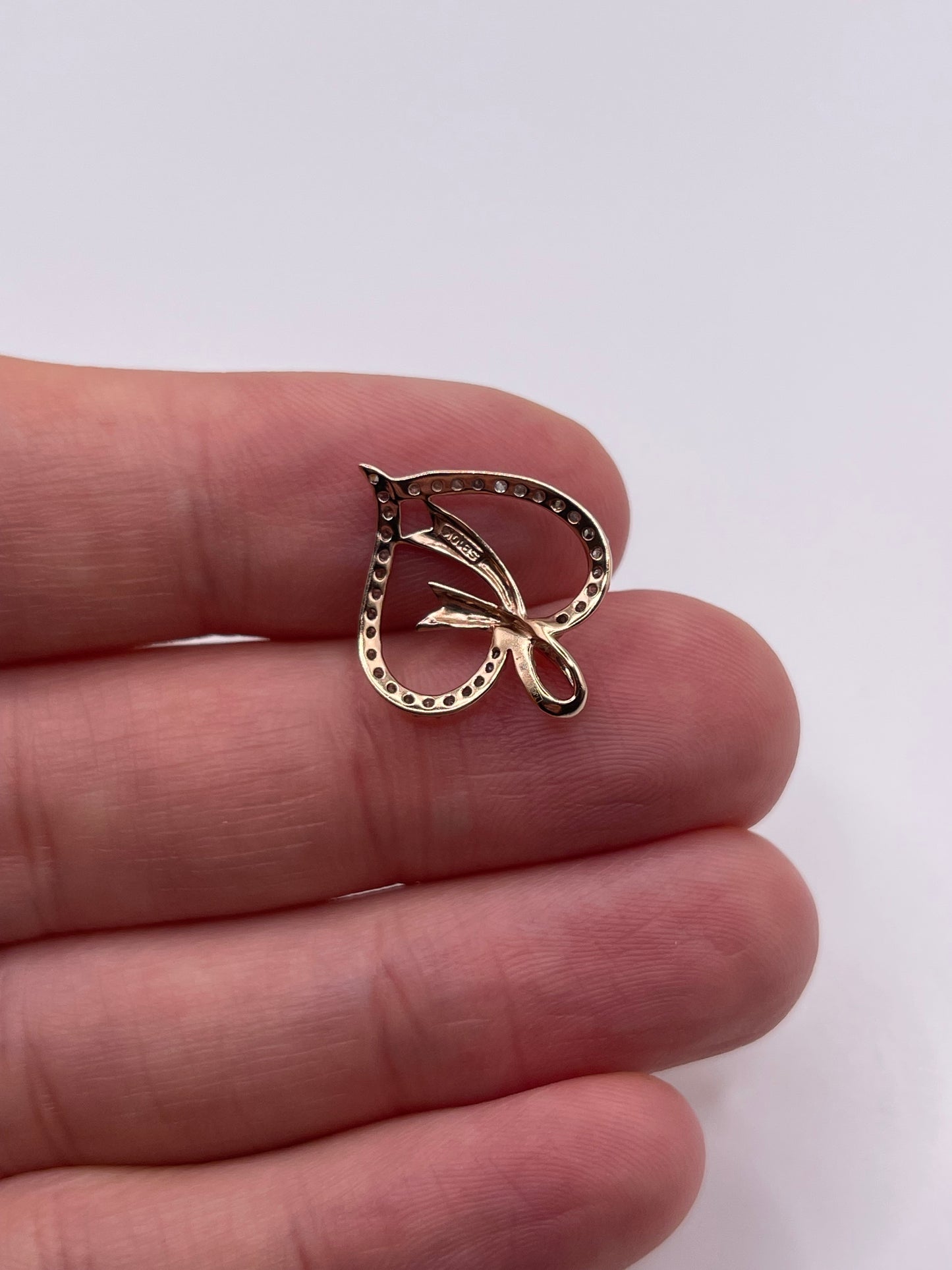9ct rose gold diamond heart oendant
