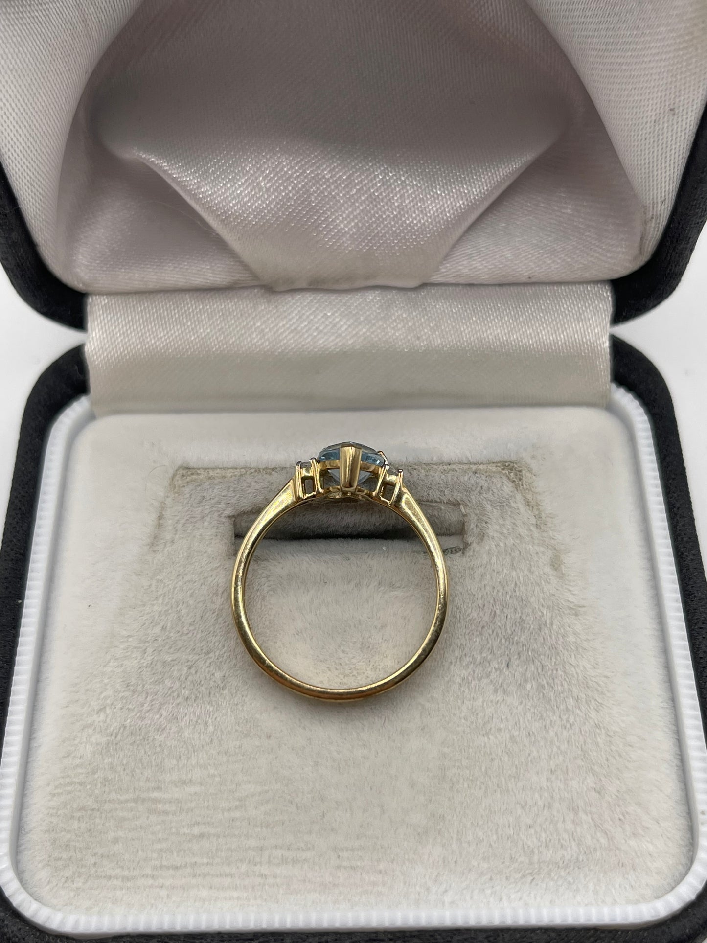 9ct gold topaz and zircon ring