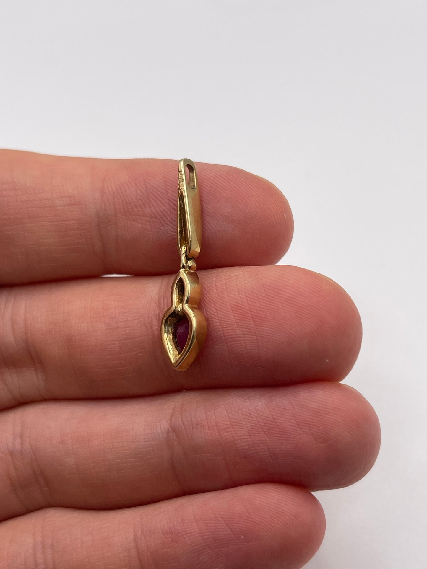 9ct gold ruby and diamond pendant