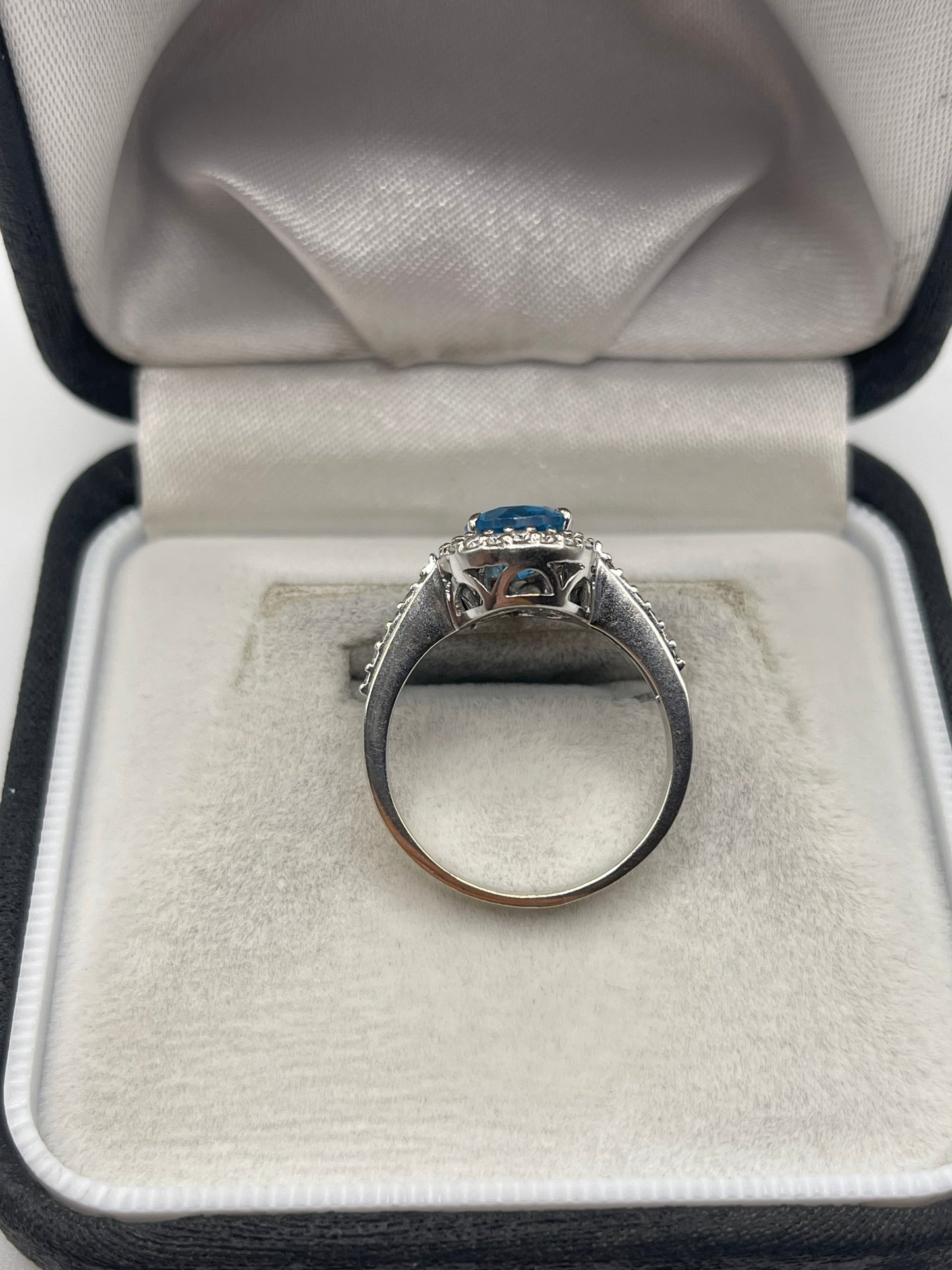 18ct white gold topaz and diamond ring