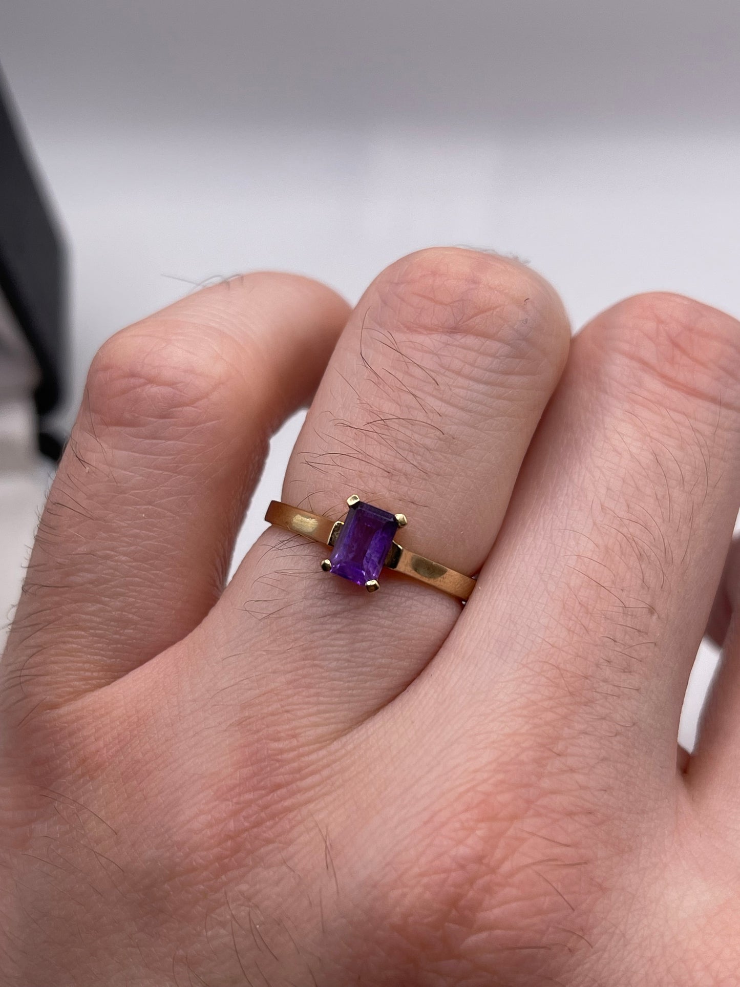 9ct gold amethyst ring