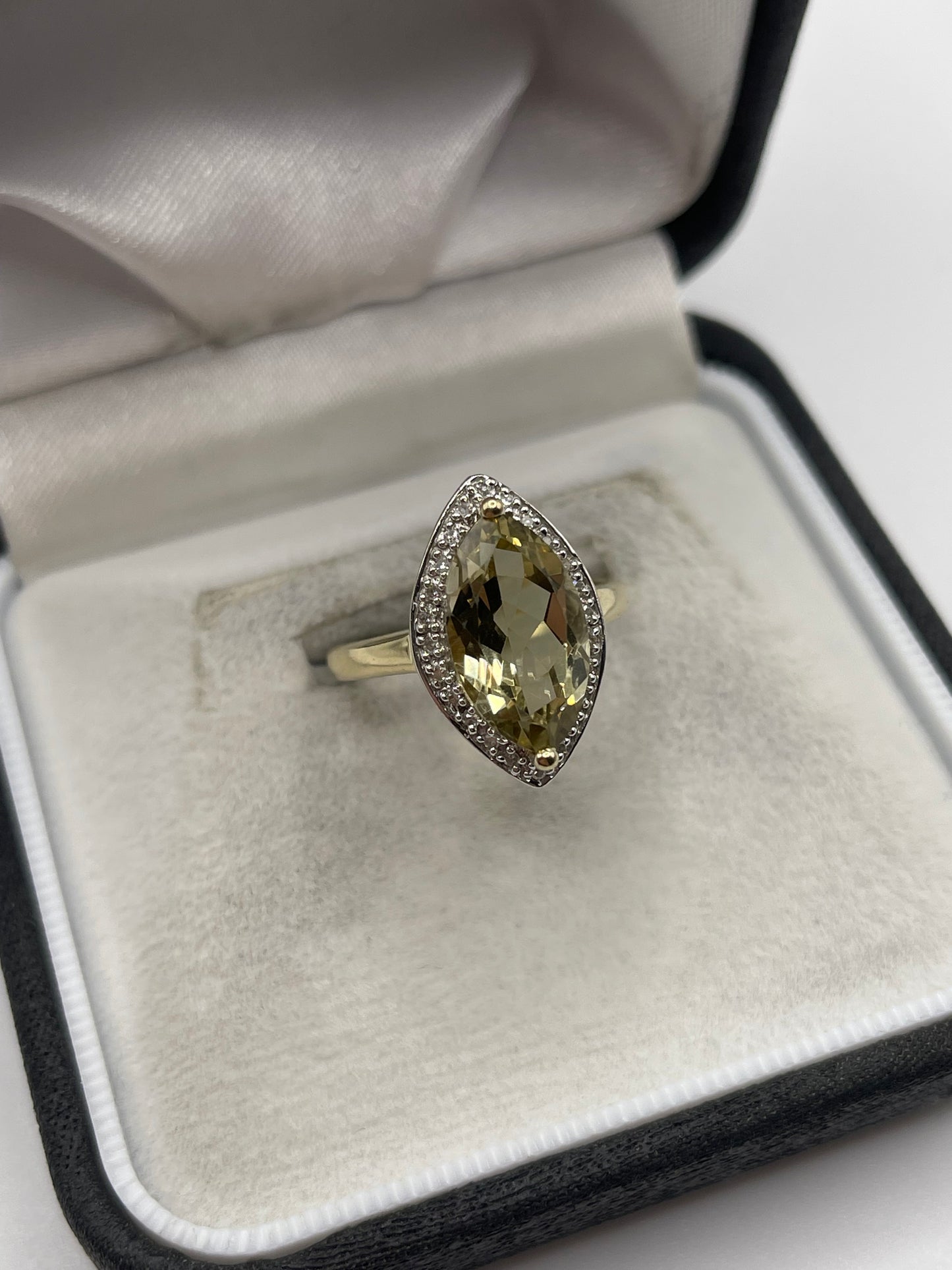 9ct gold citrine and diamond ring