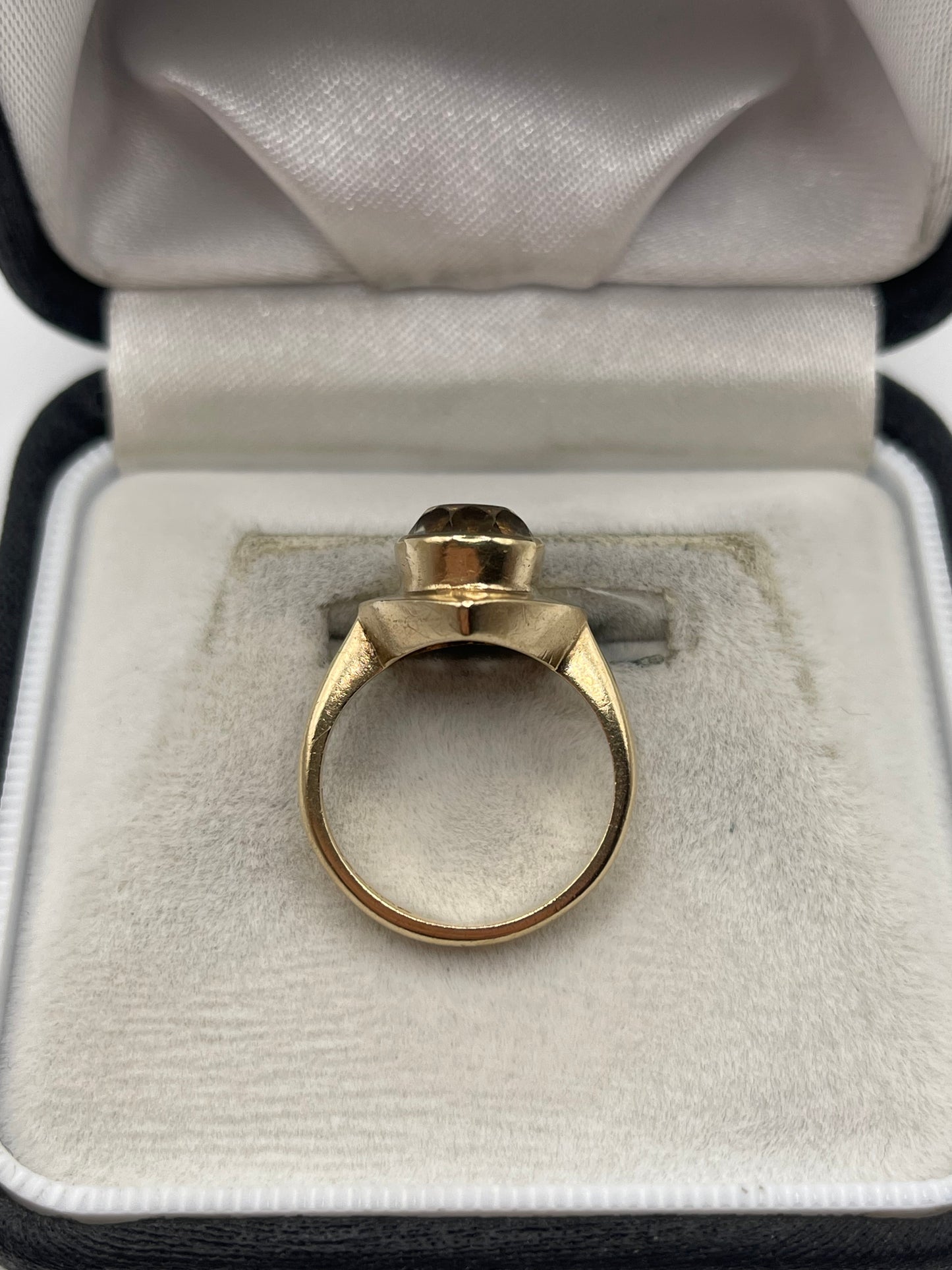 9ct gold quartz heart ring