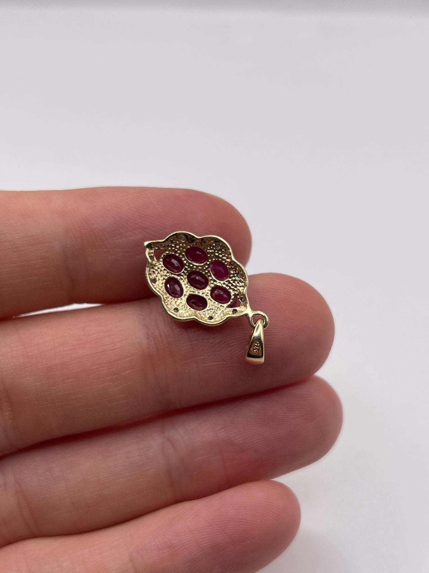 9ct gold ruby and diamond pendant