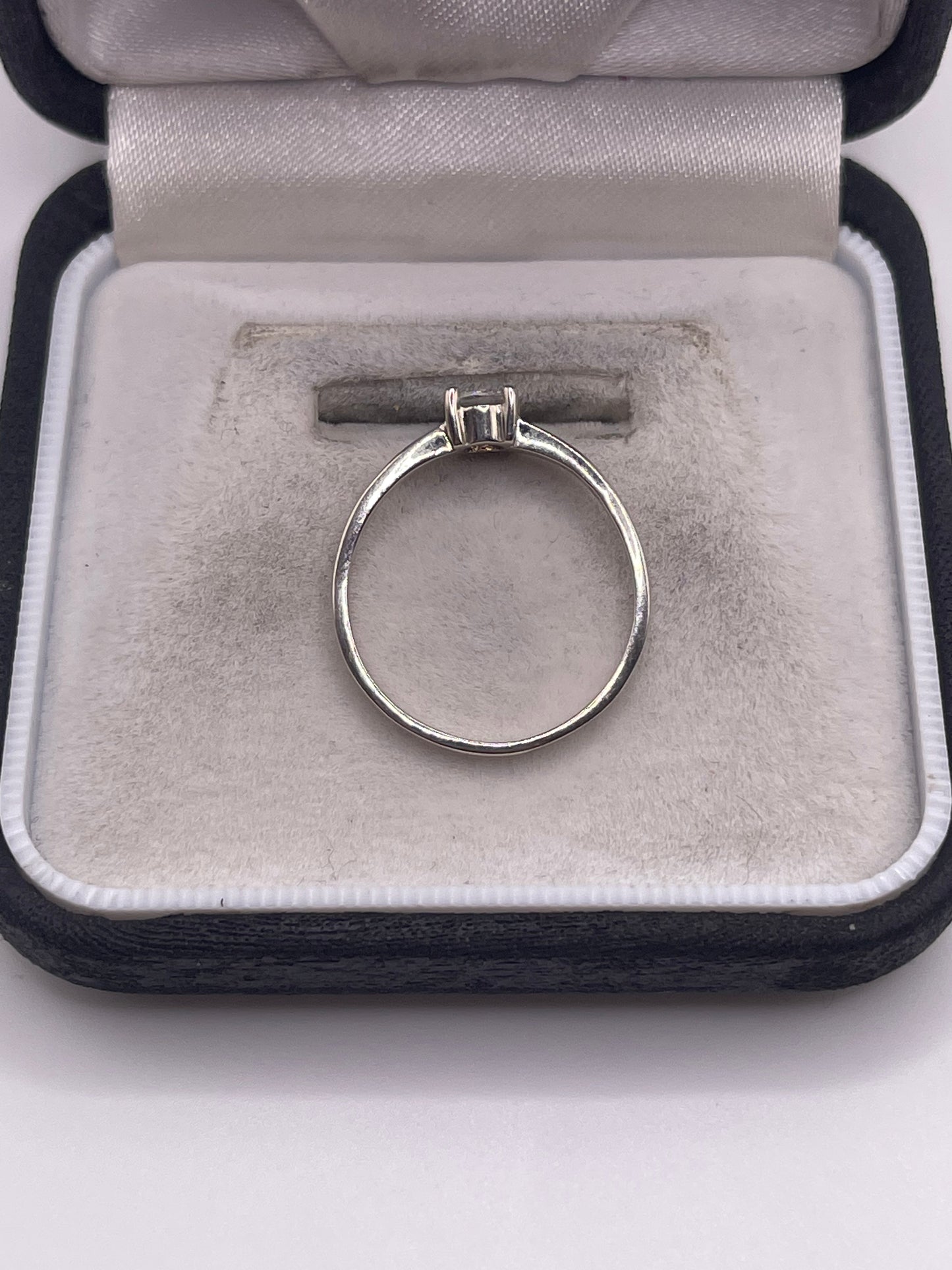 Silver cz ring