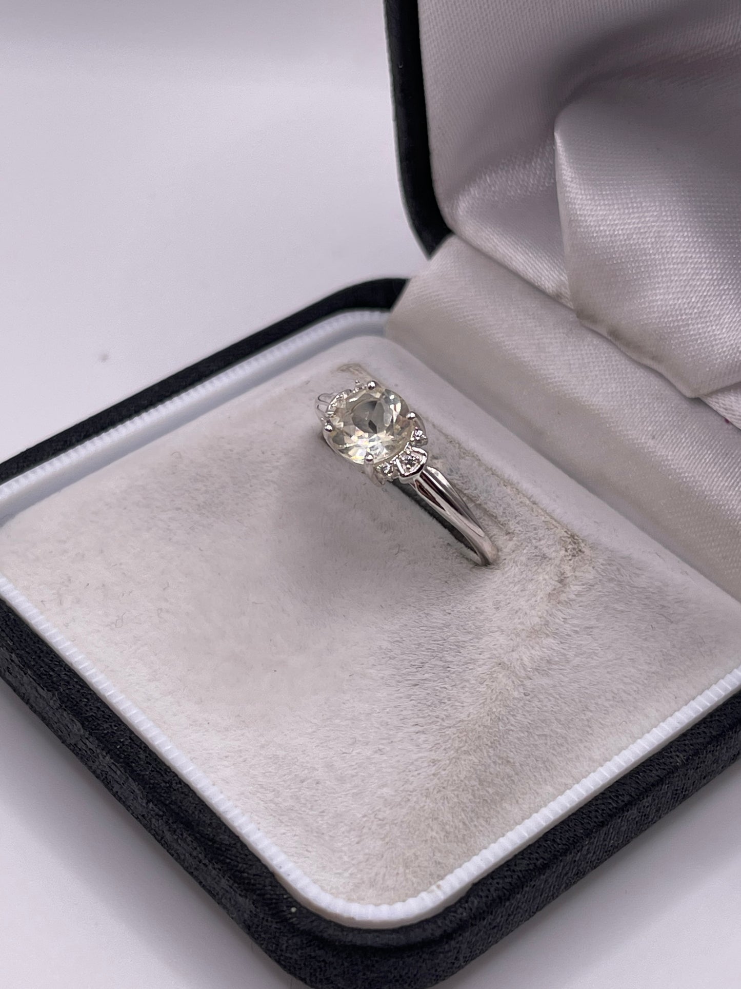 Silver gemstone ring