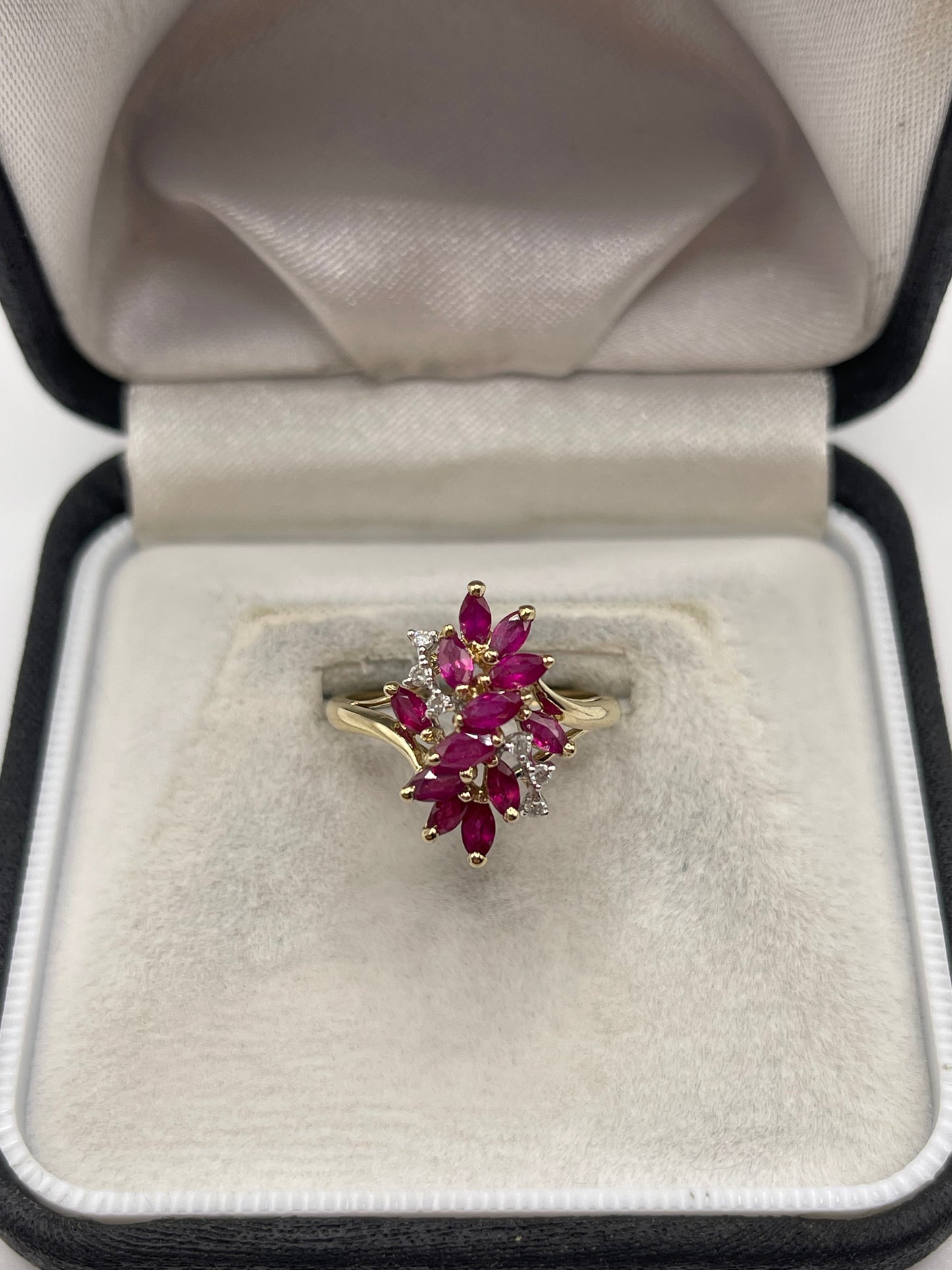 9ct gold ruby and diamond ring