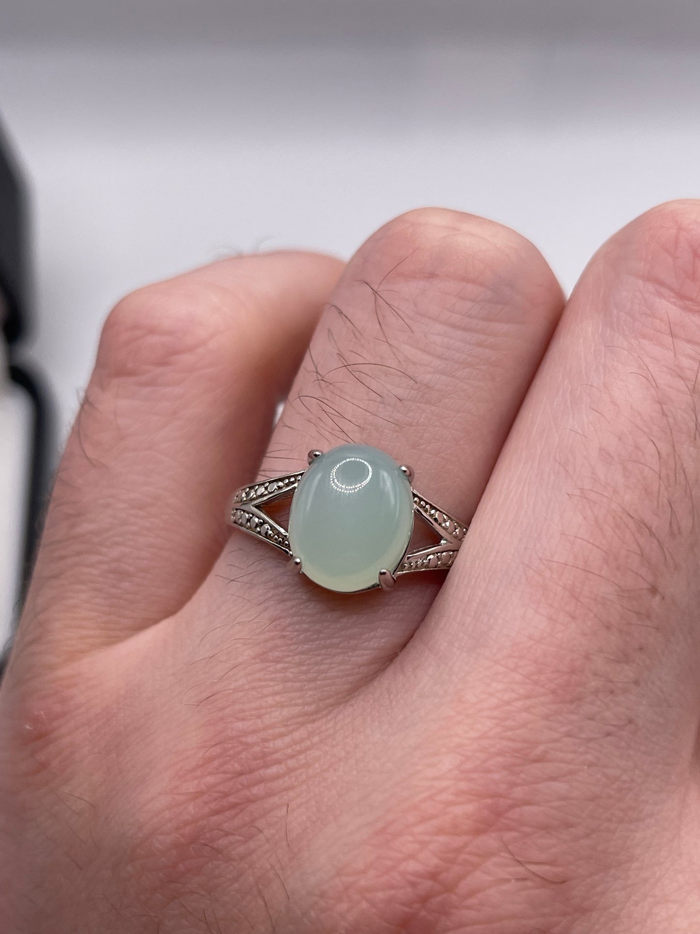 Silver gemstone ring