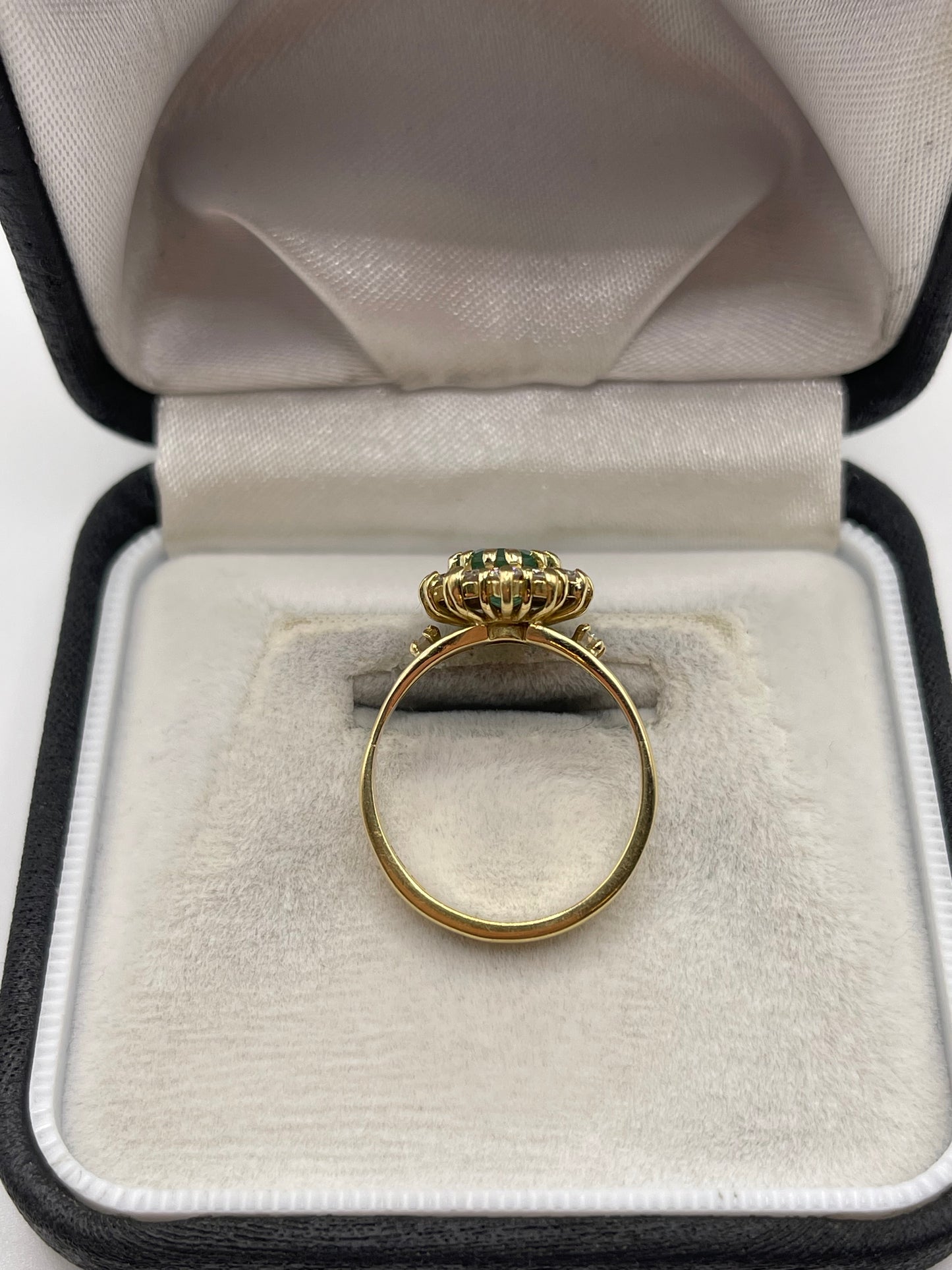 18ct gold emerald and diamond ring