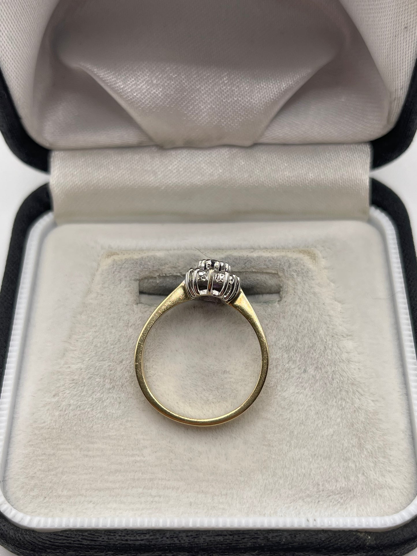 9ct gold amethyst and diamond ring