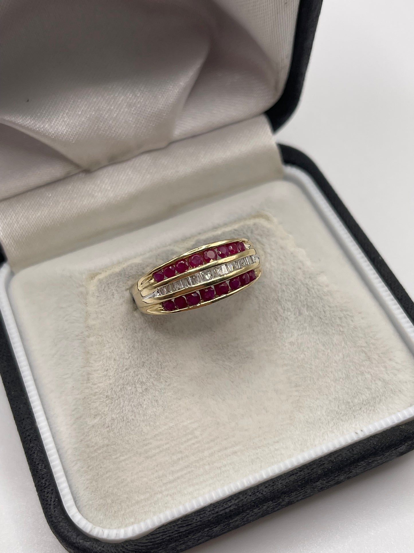 9ct gold ruby and diamond ring