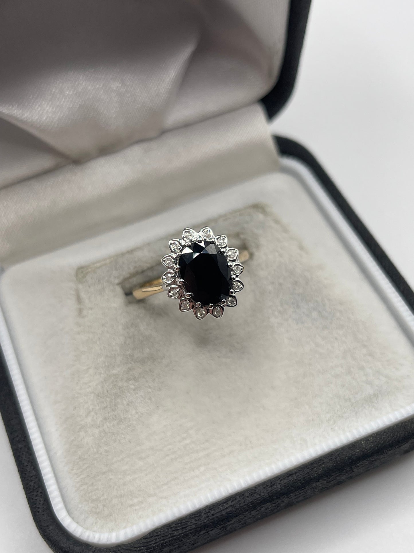 9ct gold sapphire and diamond ring