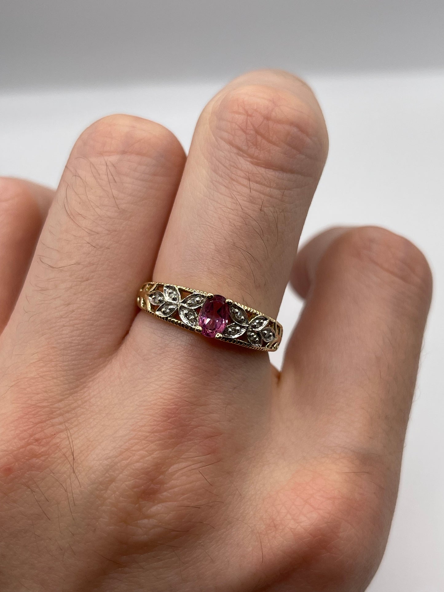 9ct gold pink topaz and diamond ring