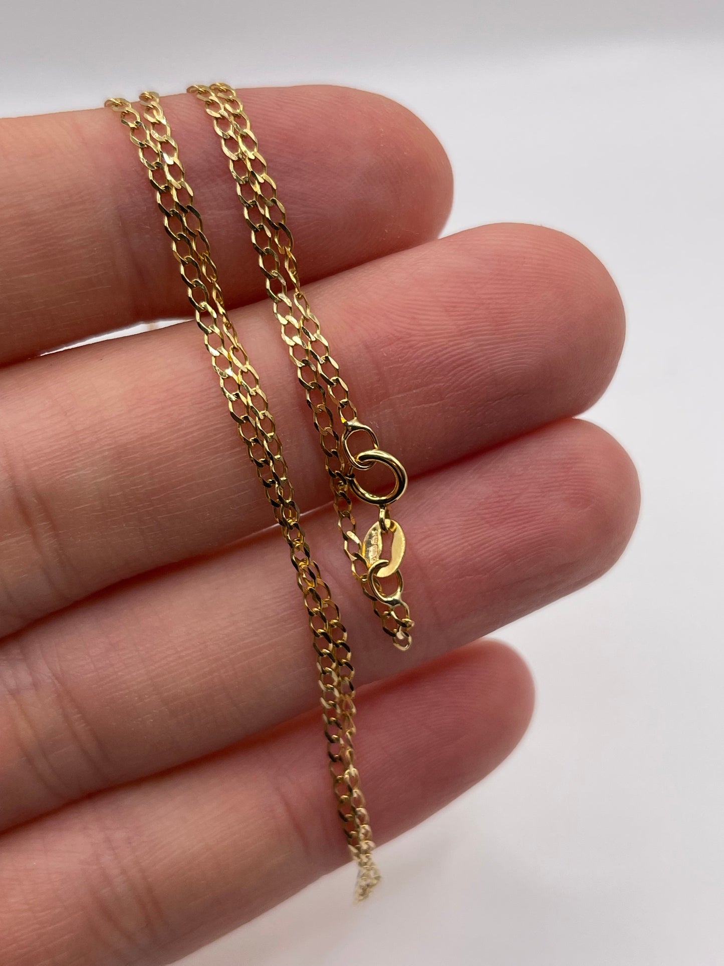 9ct gold chain 236