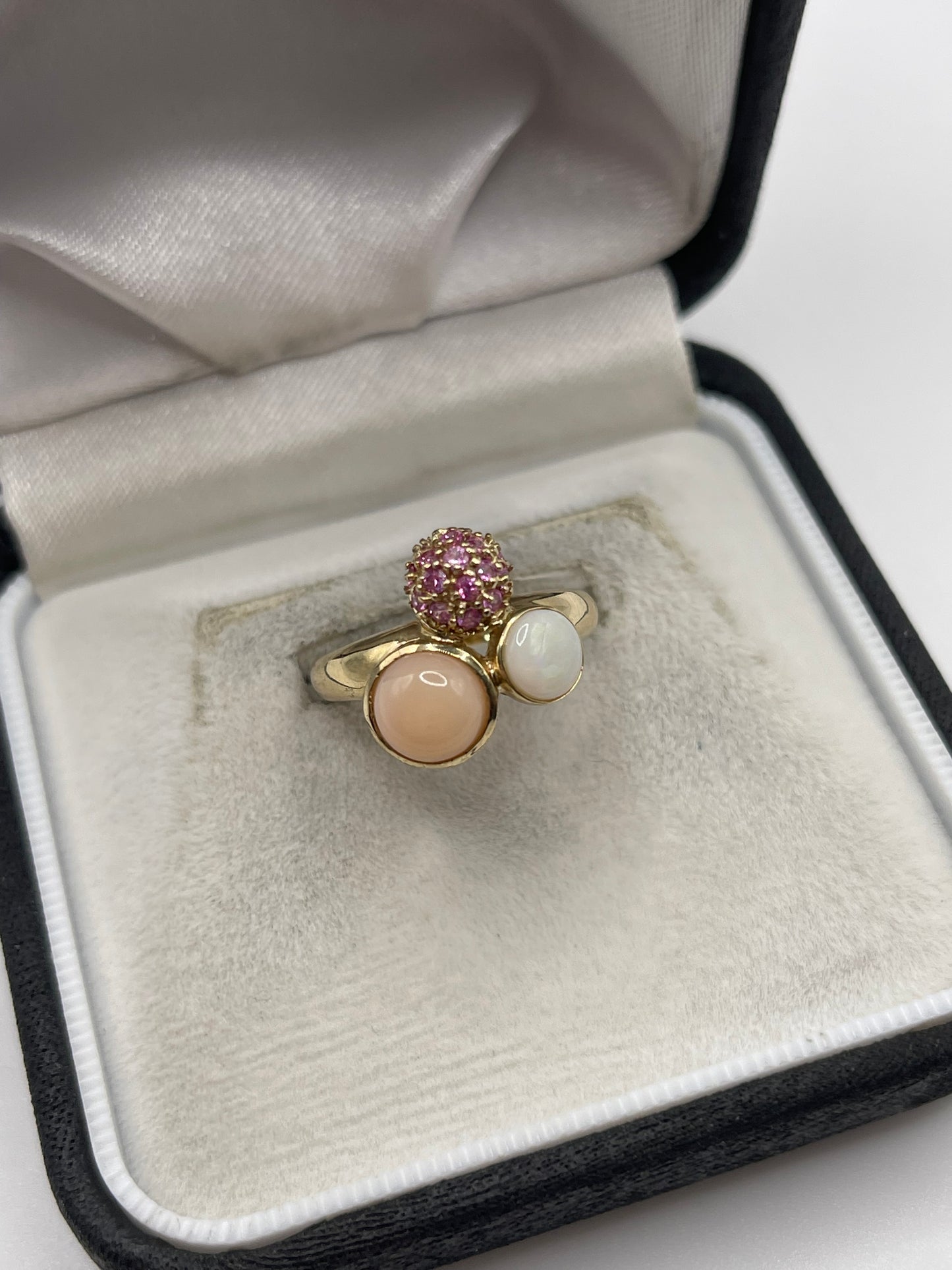 9ct gold opal and tourmaline ring