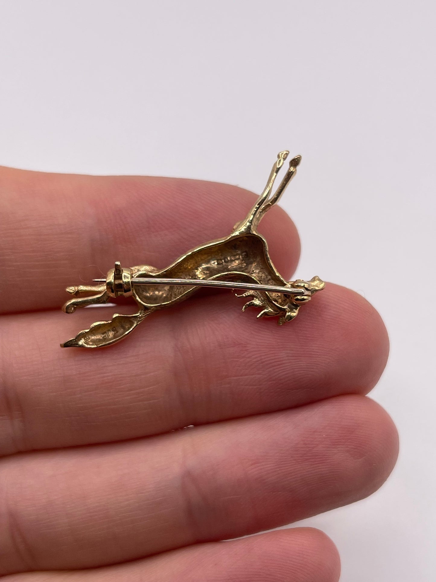 9ct gold horse brooch