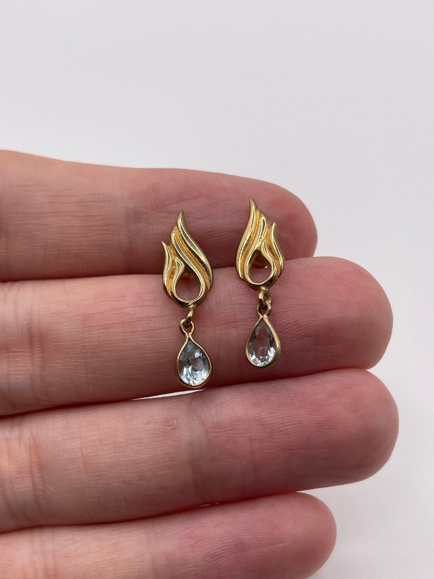 9ct gold topaz earrings