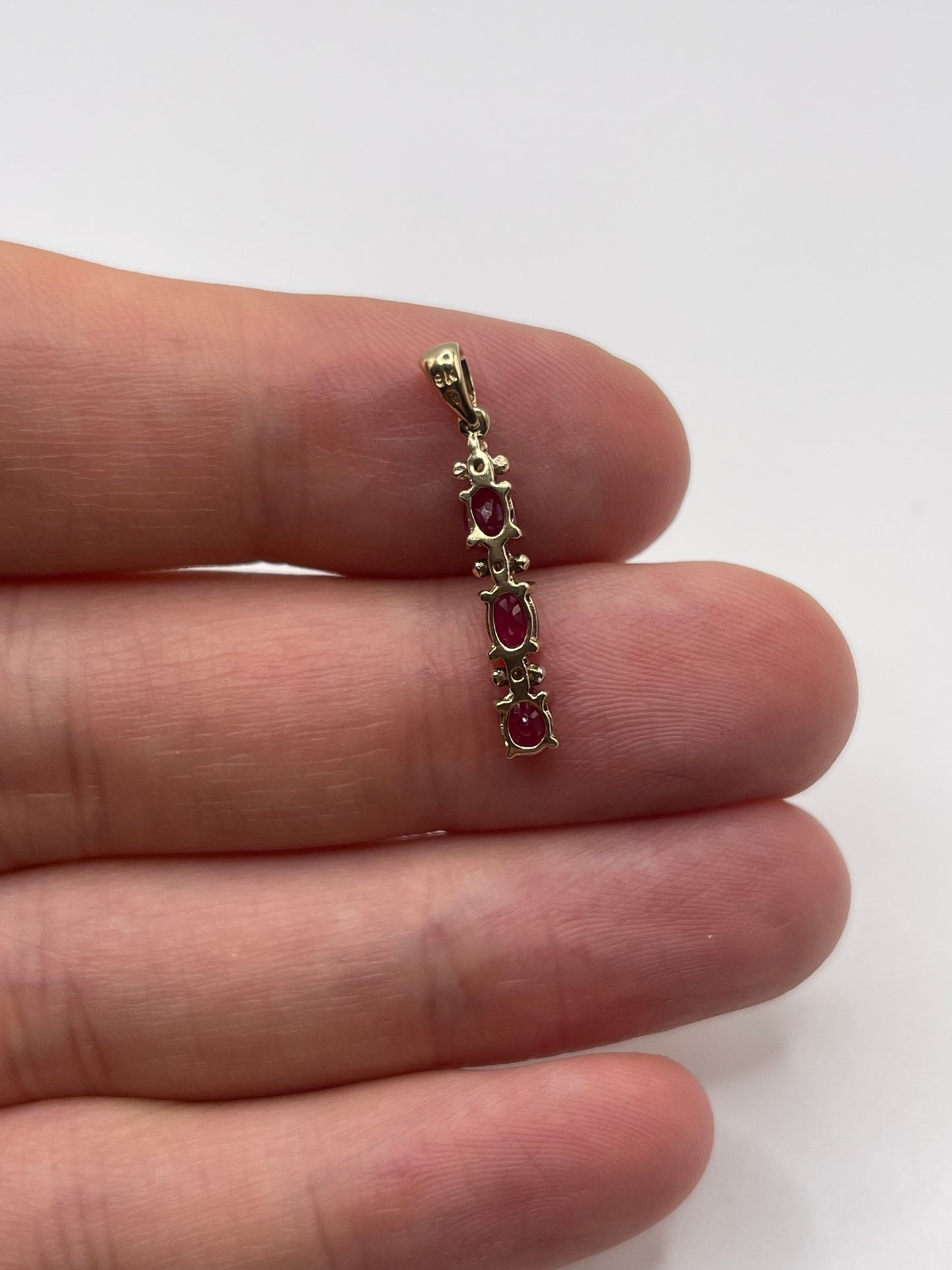 9ct gold ruby and diamond pendant