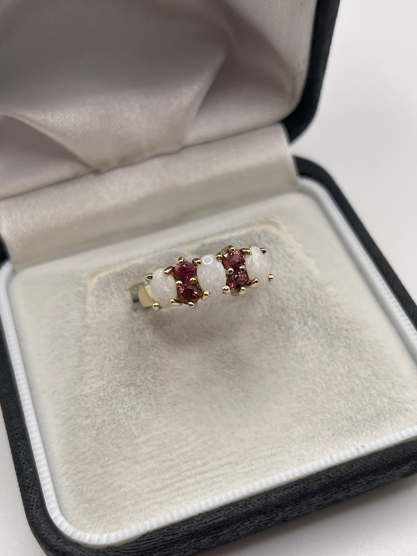 9ct gold opal and tourmaline ring
