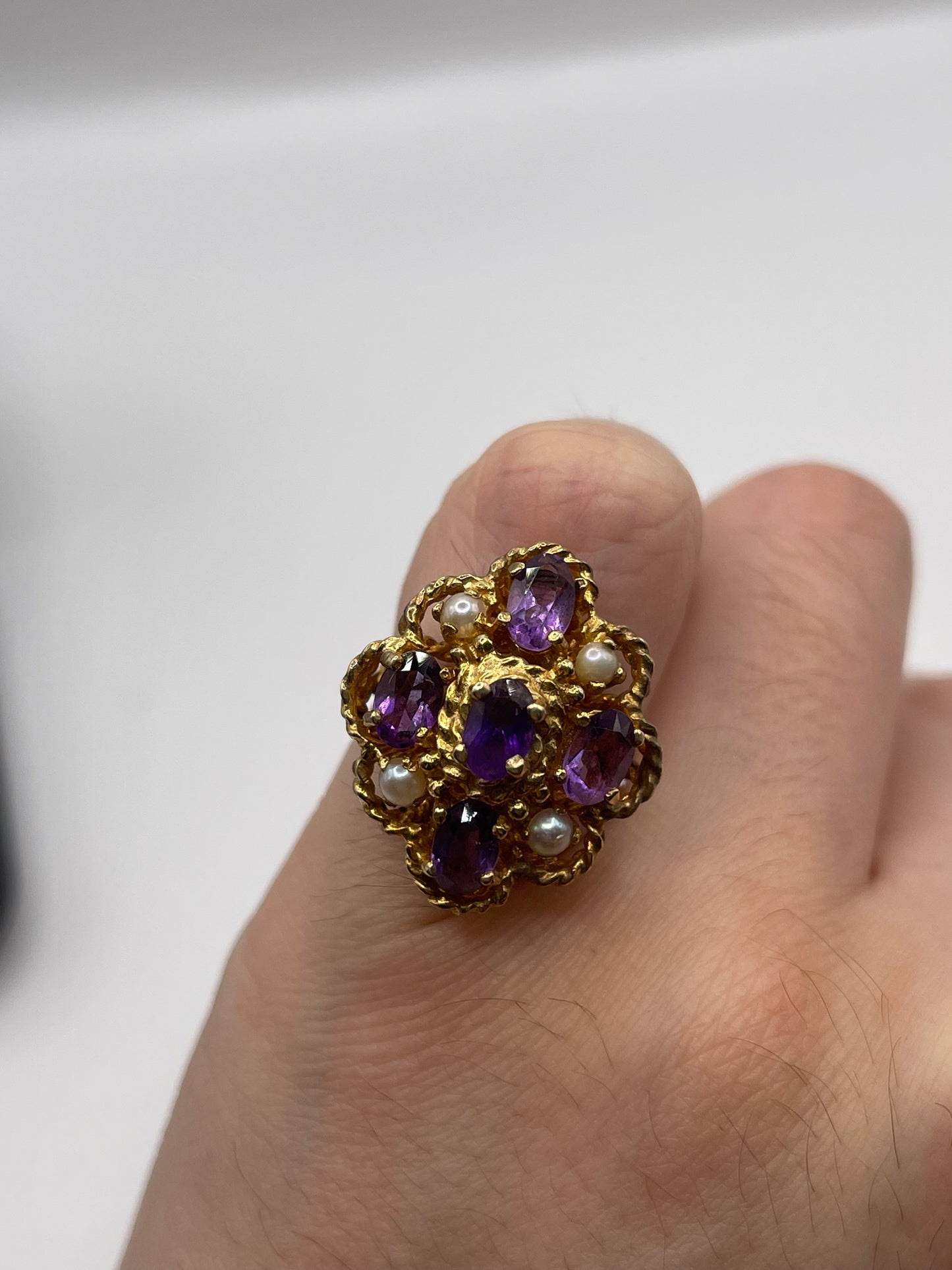 9ct gold amethyst and pearl ring