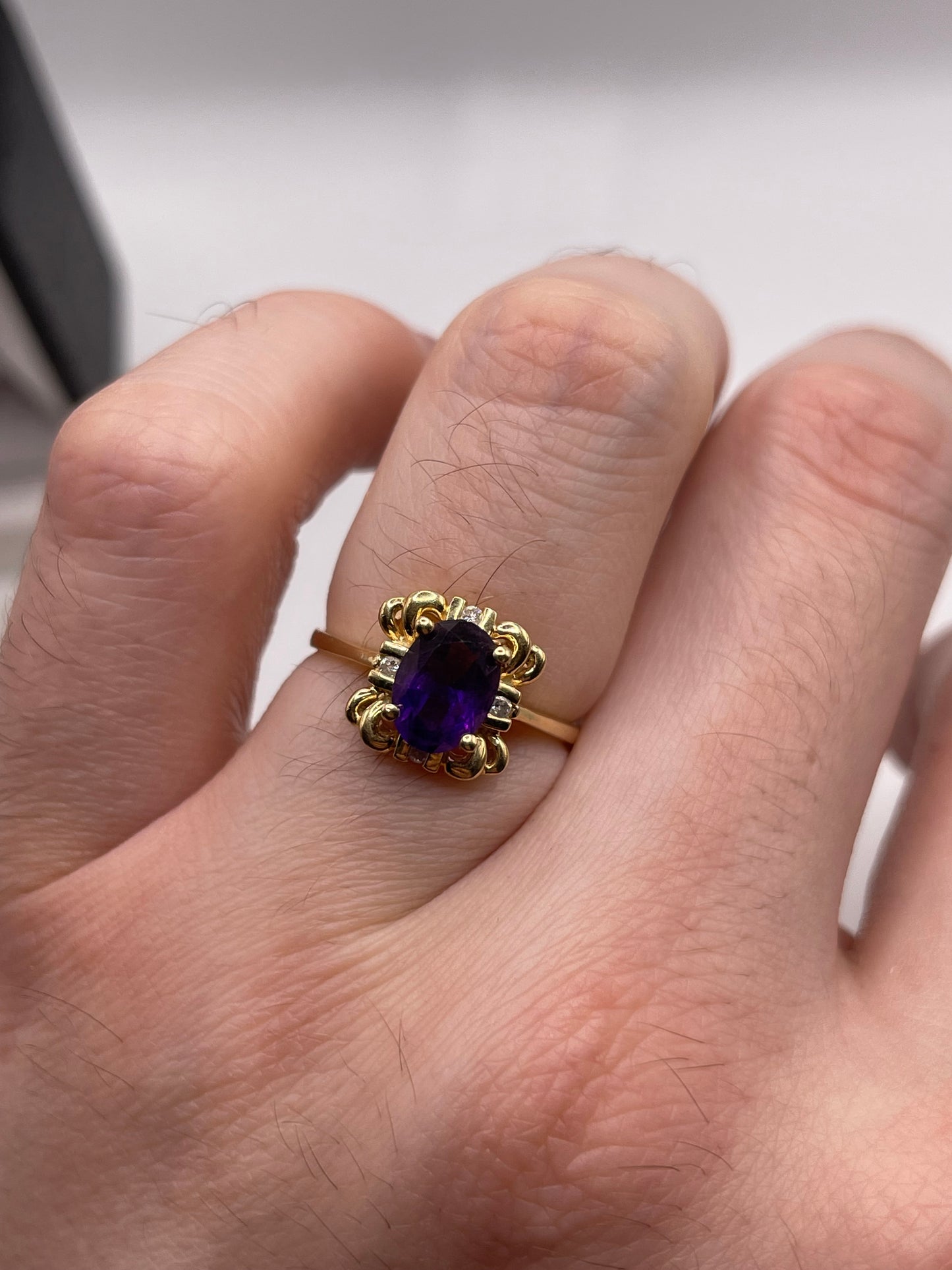 14ct gold amethyst and diamond ring