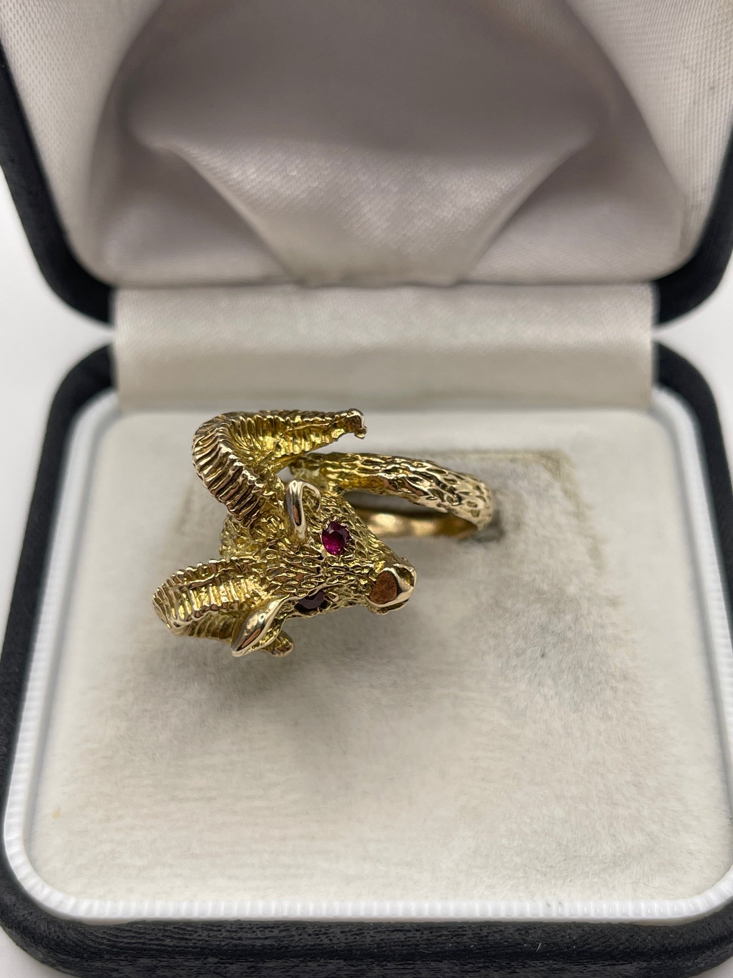 Heavy 9ct gold ruby ram ring