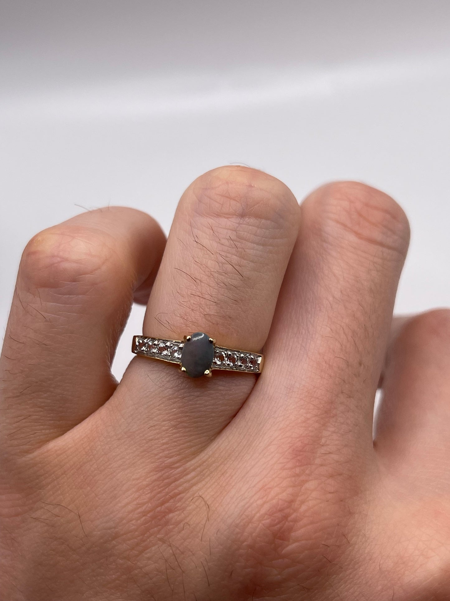 9ct gold opal and zircon ring