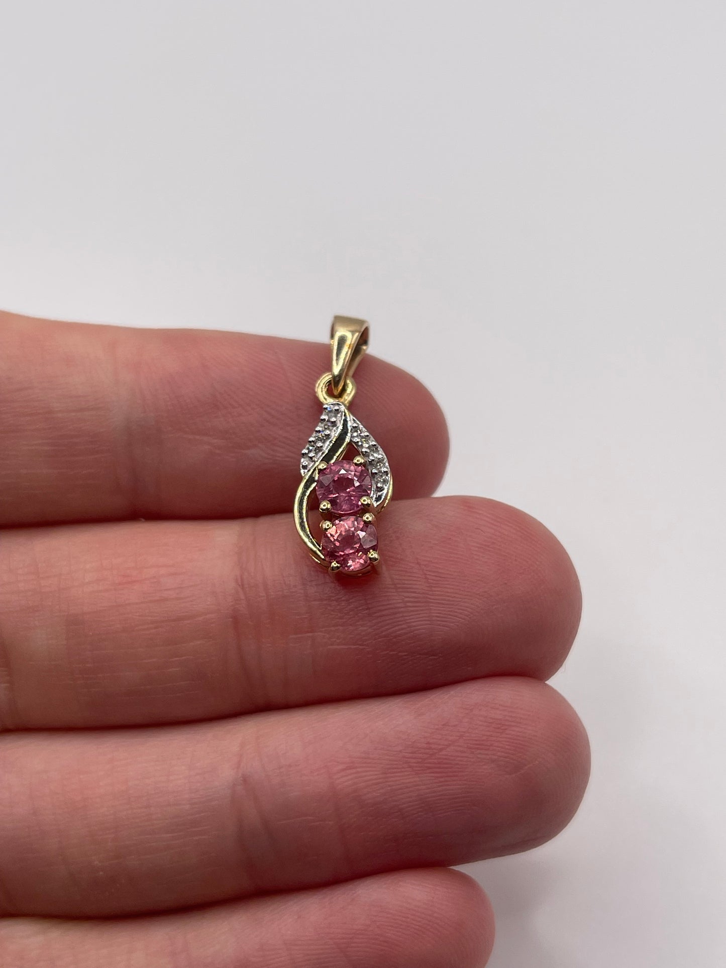 9ct gold tourmaline and diamond pendant