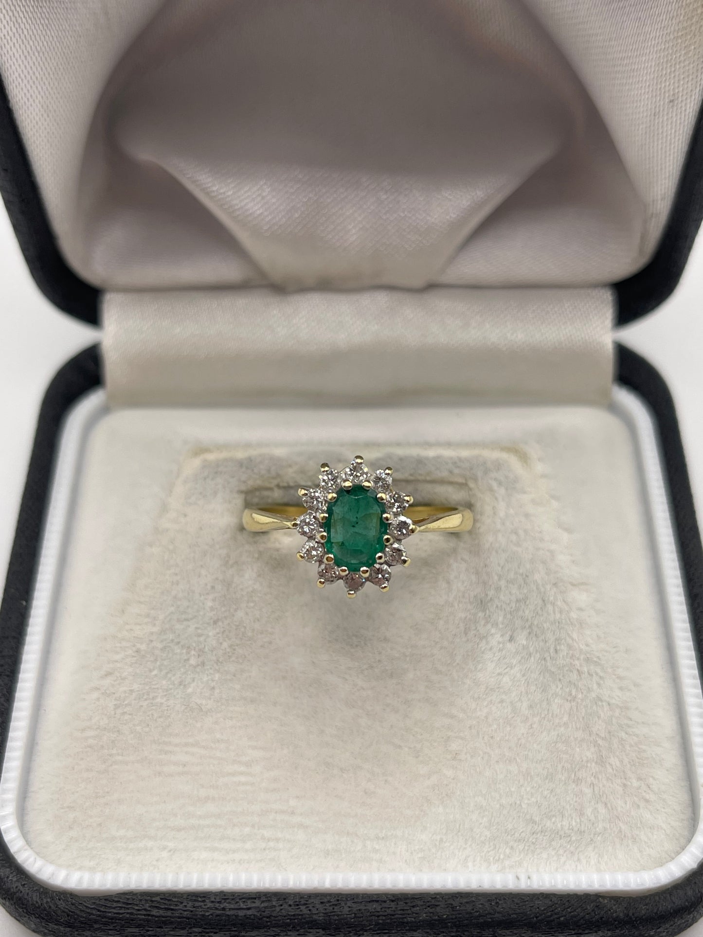 18ct gold emerald and diamond ring
