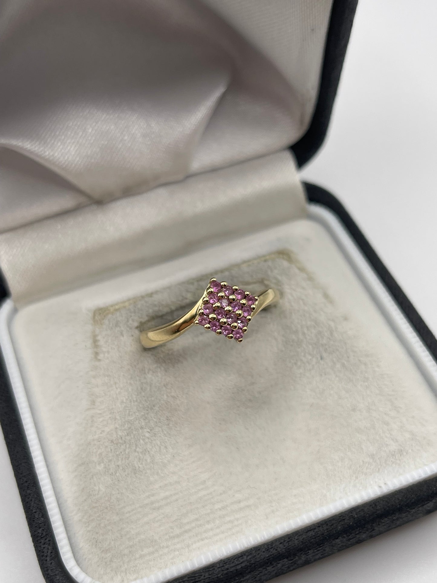 9ct gold pink sapphire cluster ring