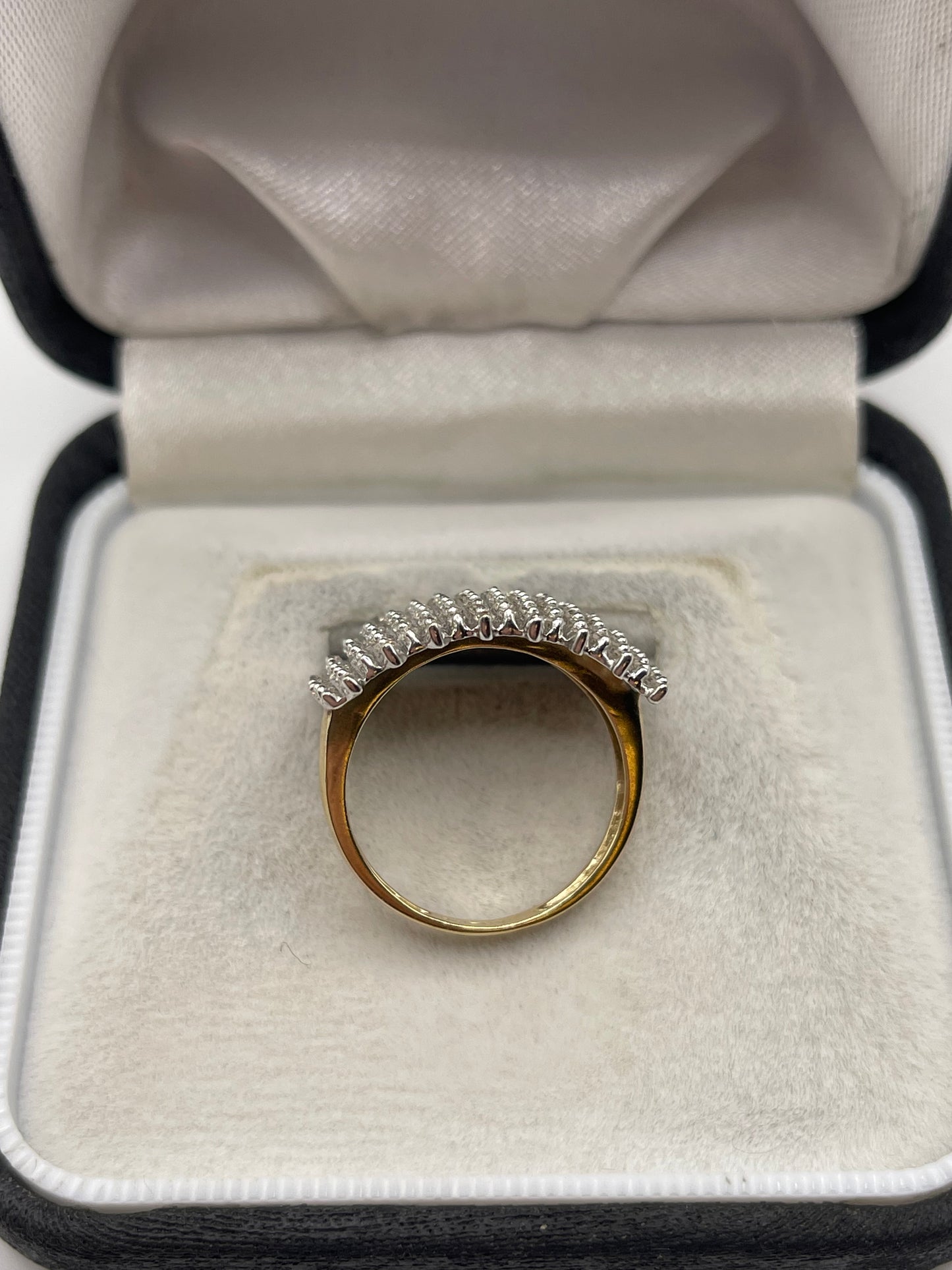 9ct gold diamond cluster ring