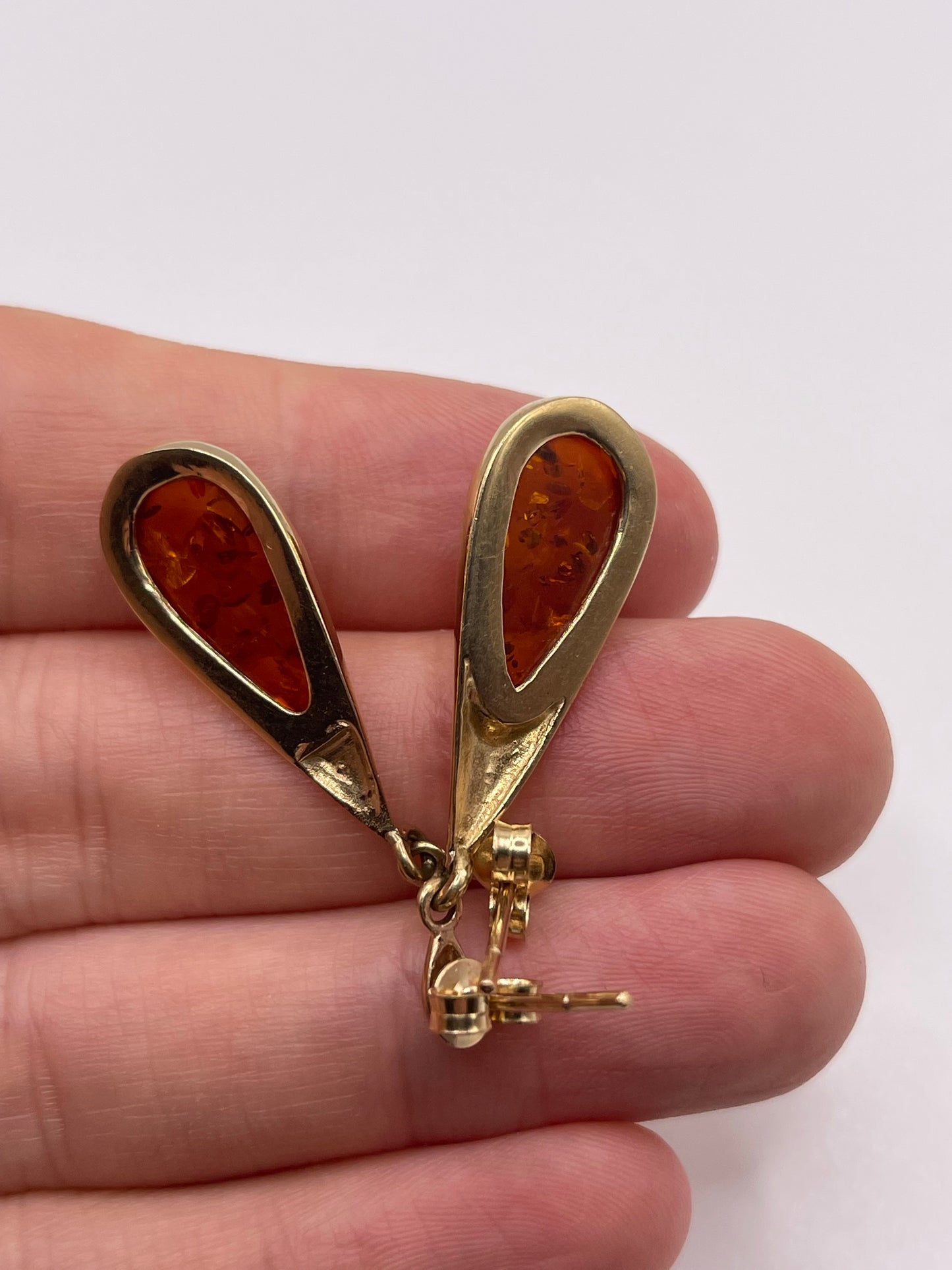 9ct gold amber earrings