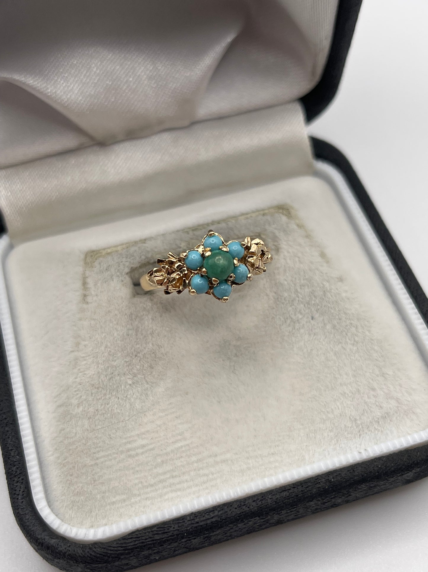 9ct gold turquoise cluster ring