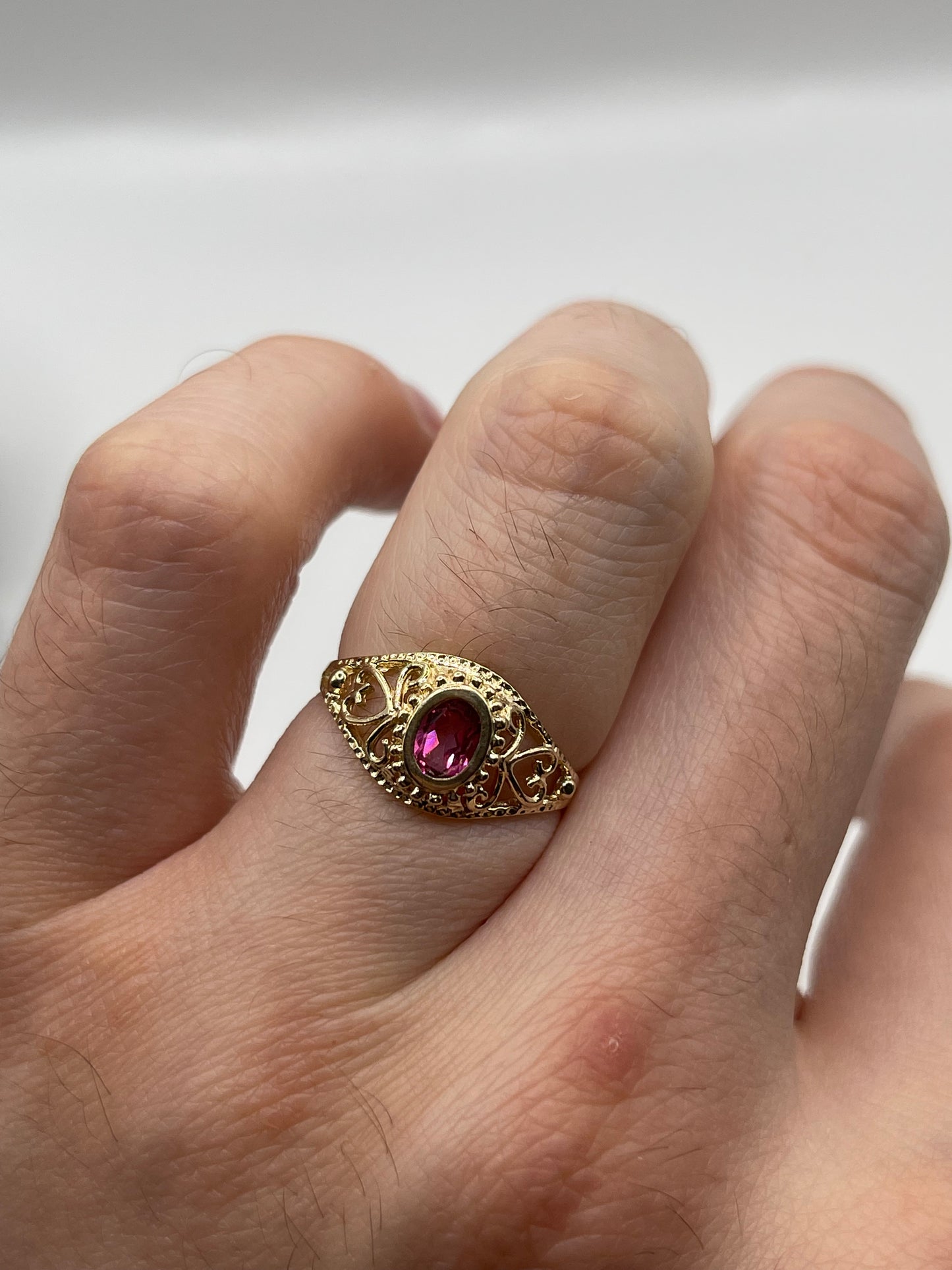 9ct gold pink topaz ring
