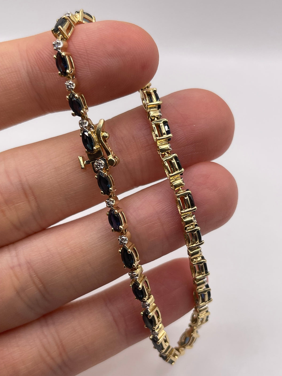 14ct gold sapphire and diamond bracelet