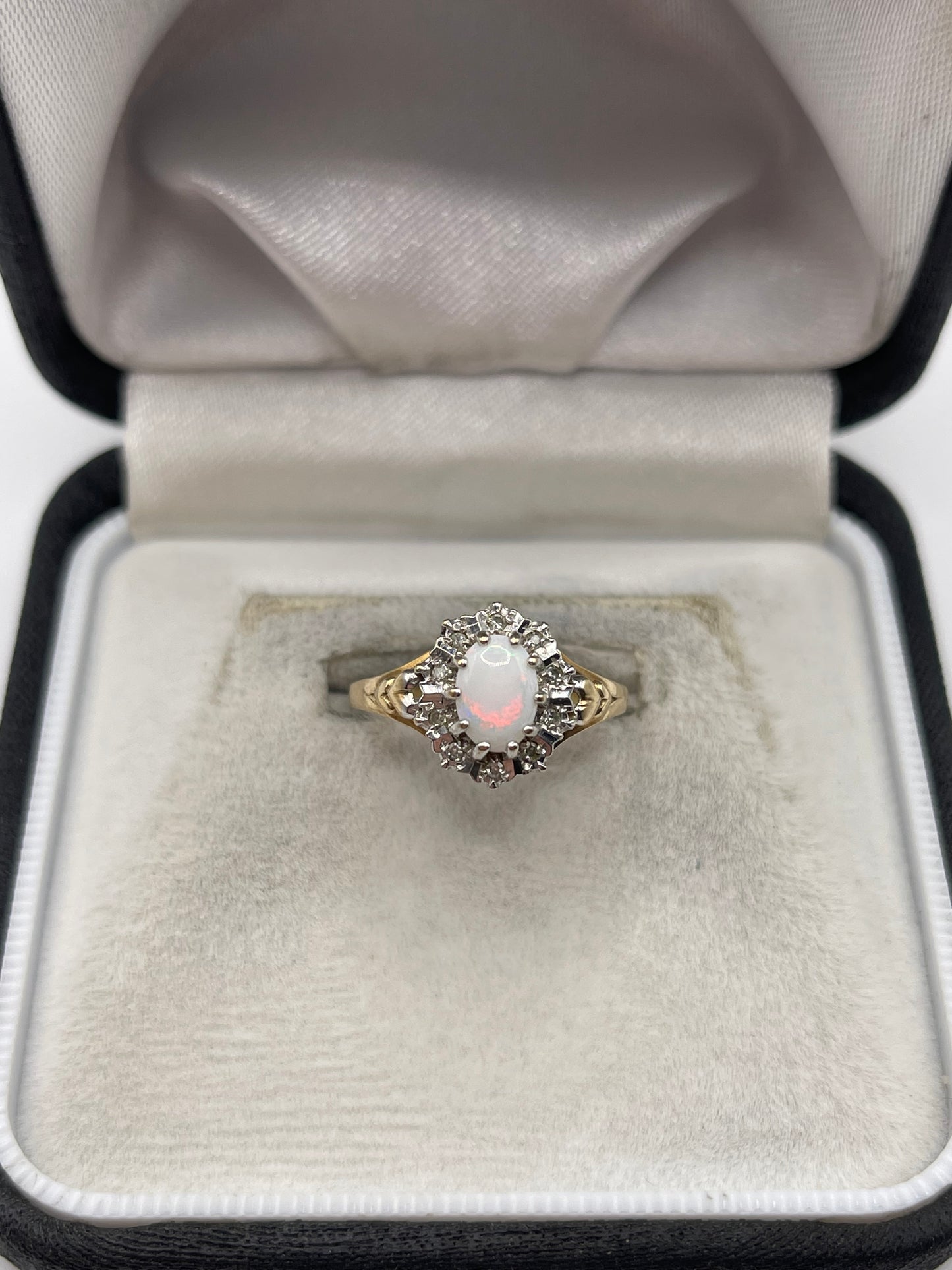 9ct gold opal and diamond ring