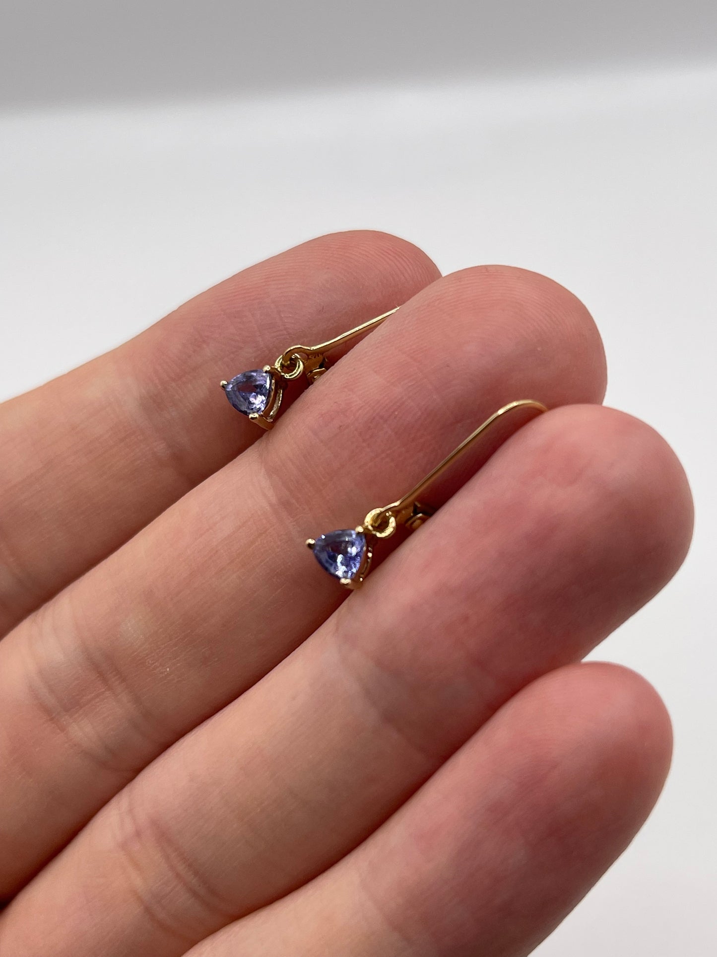 9ct gold tanzanite earrings