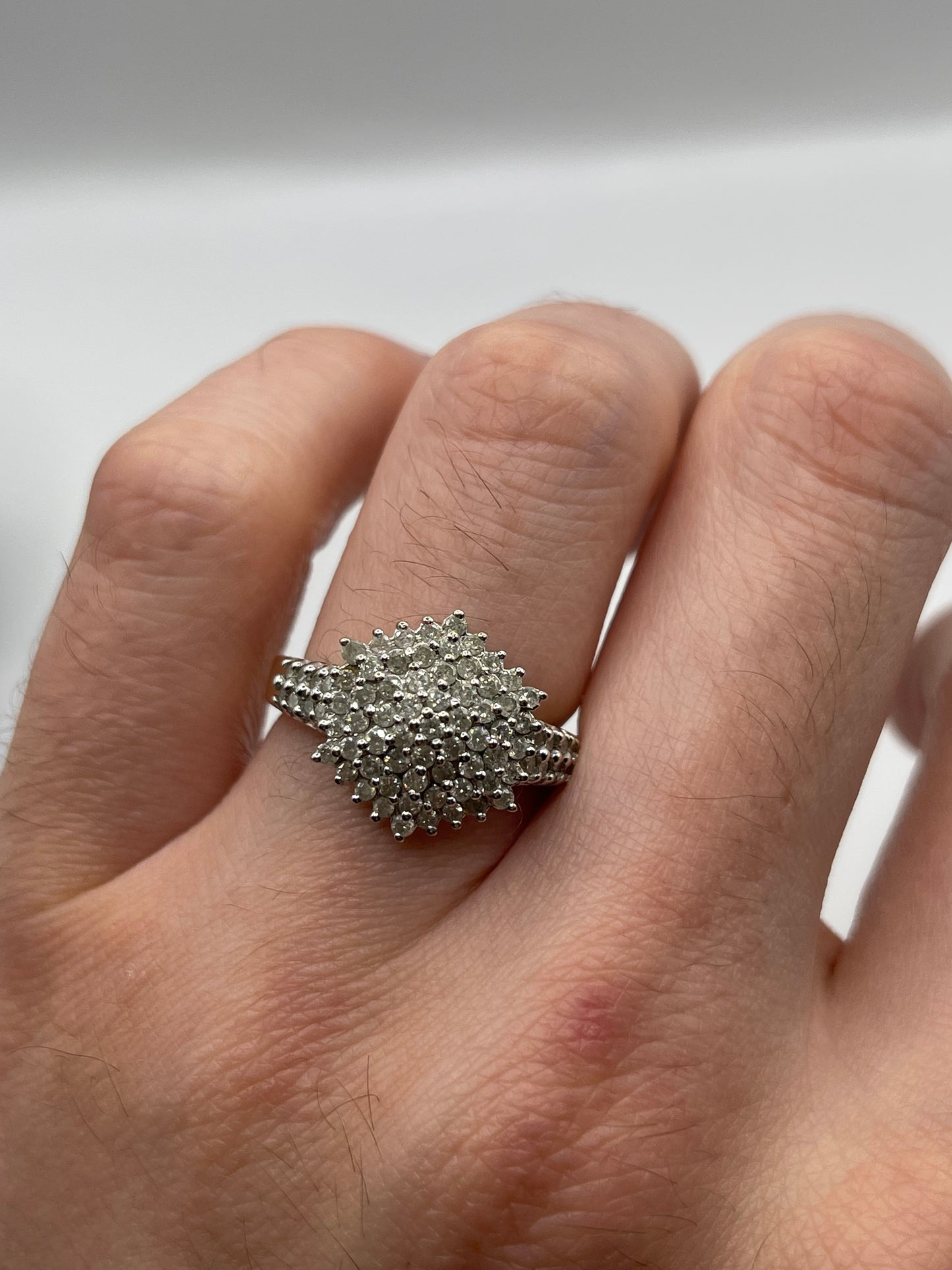 9ct gold 1ct diamond cluster ring