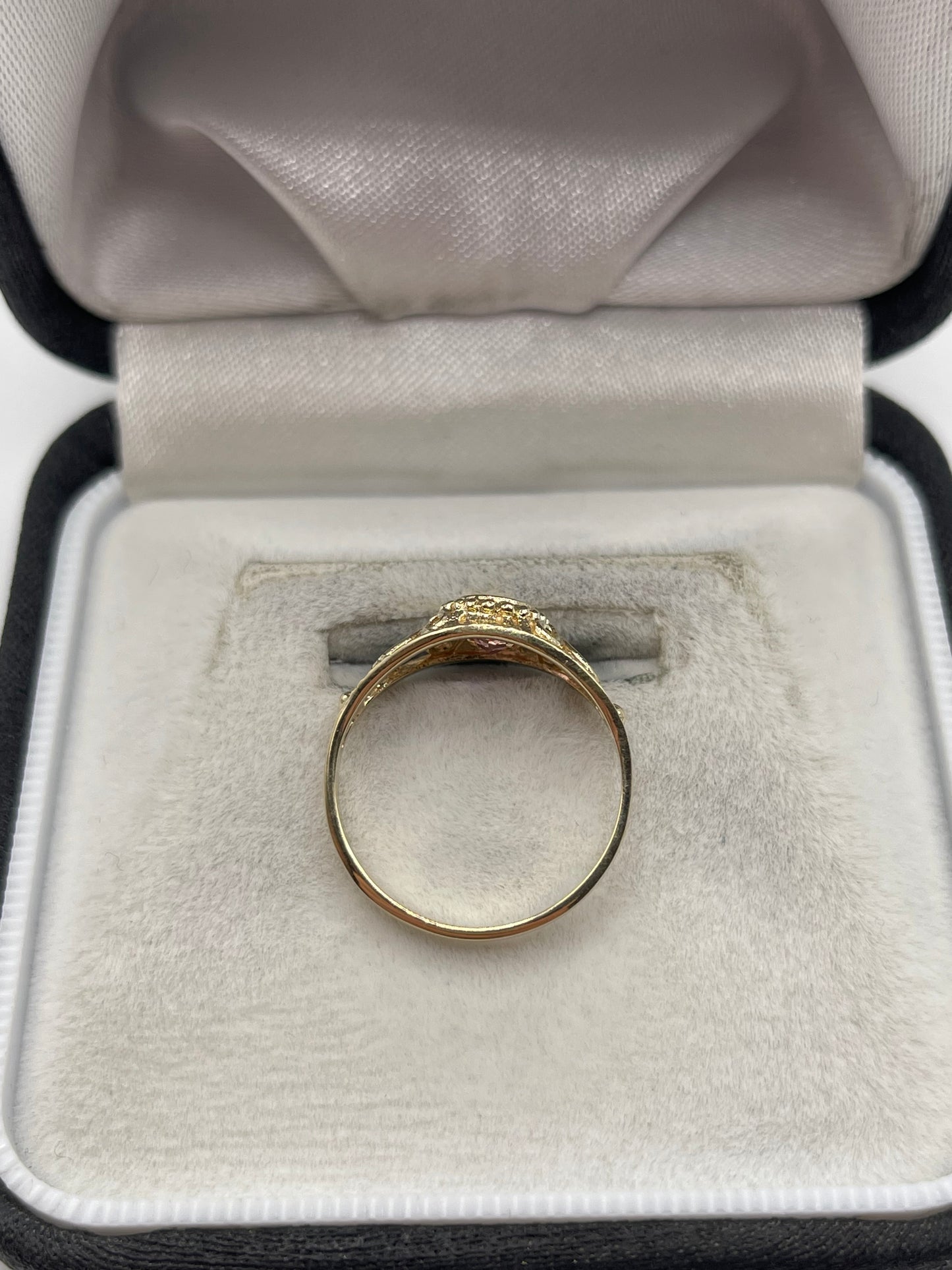9ct gold pink topaz ring