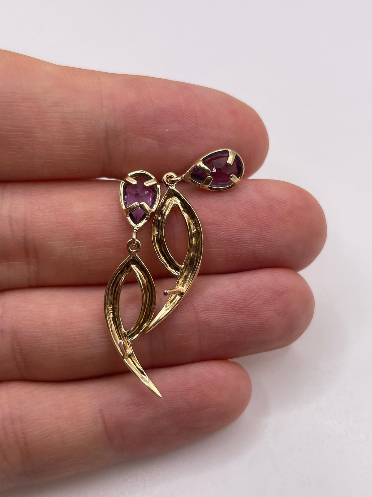9ct gold amethyst earrings