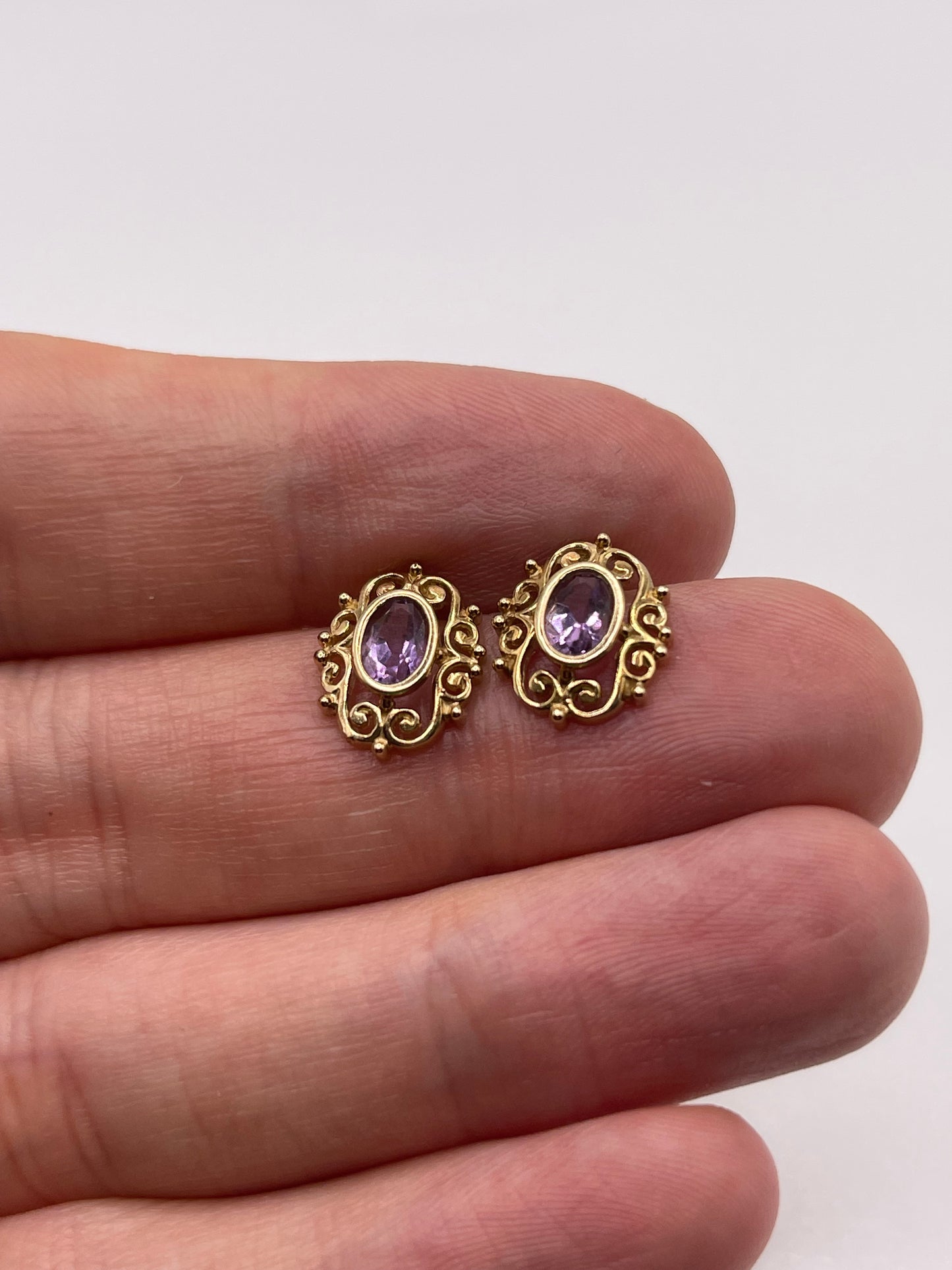 9ct gold amethyst earrings