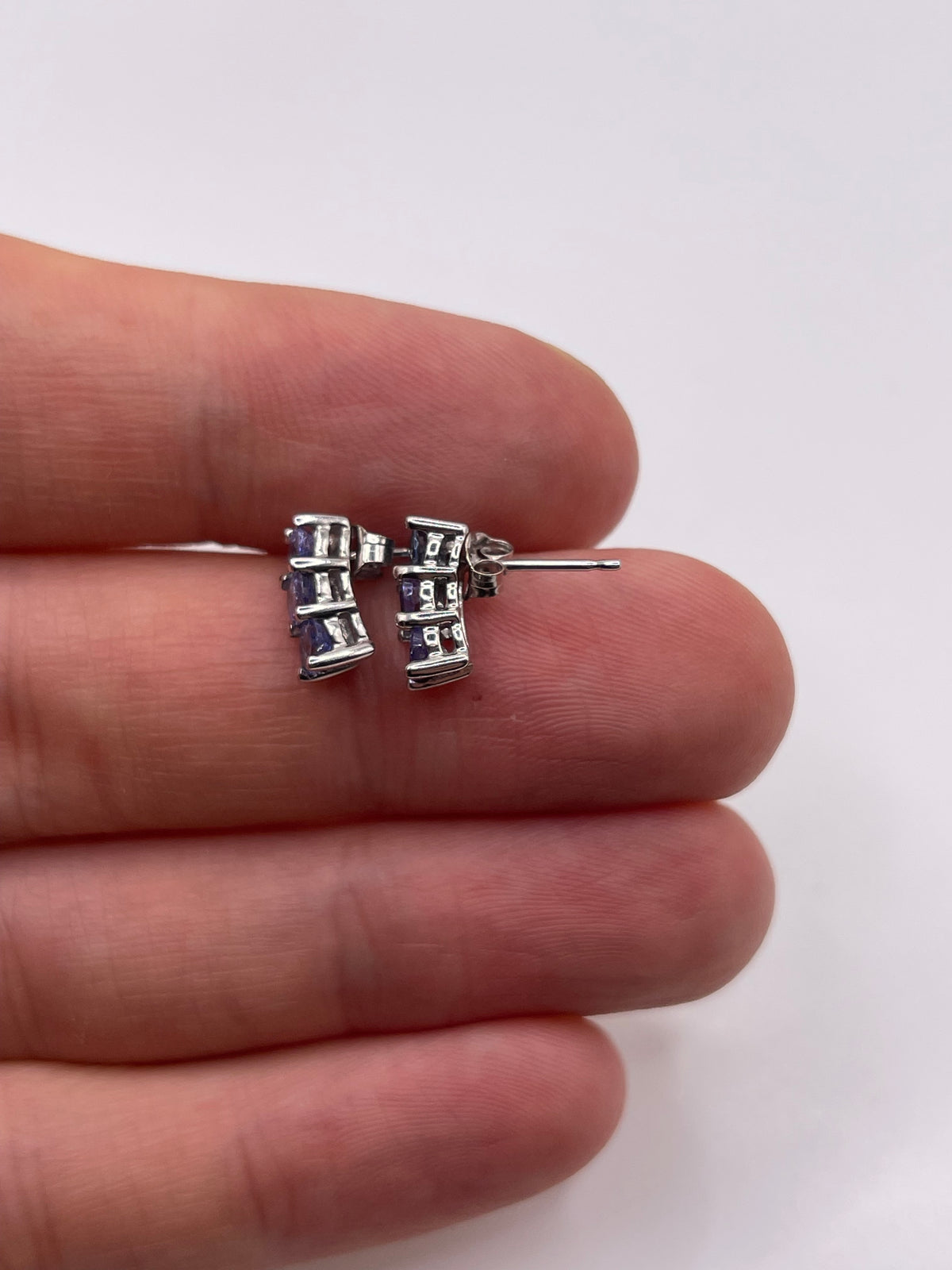 9ct white gold tanzanite earrings