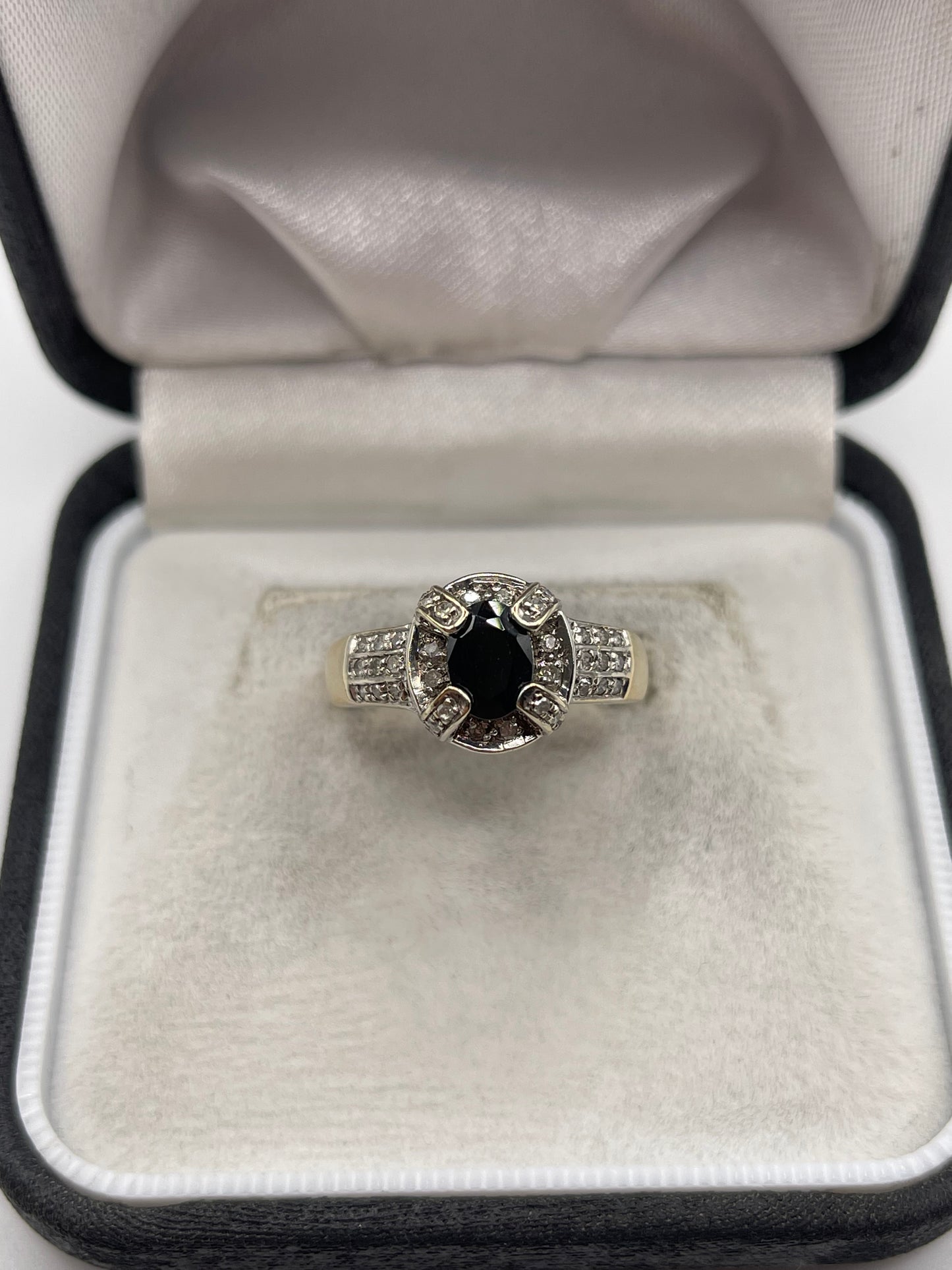 9ct gold sapphire and diamond ring